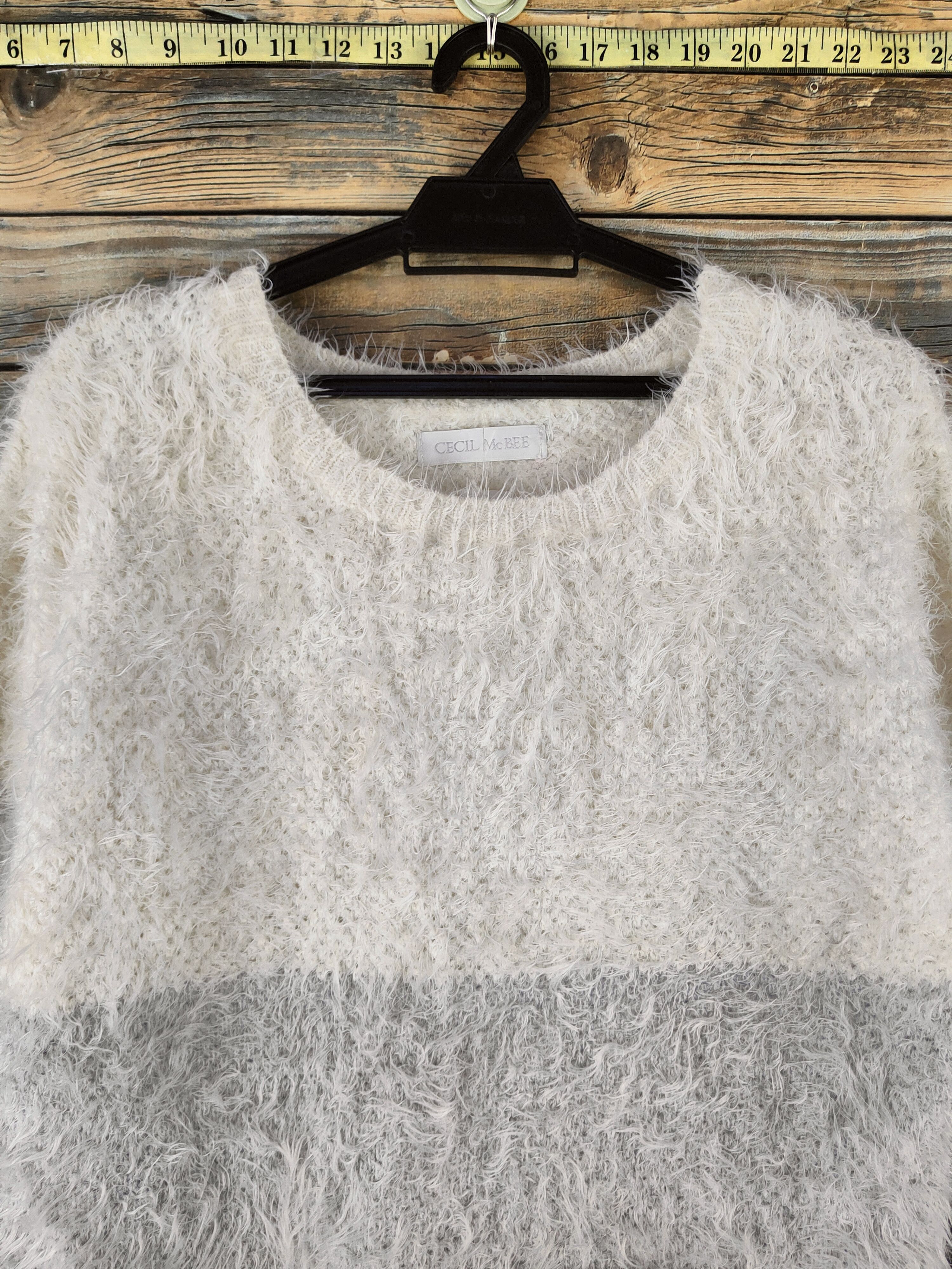 Japanese Brand DL Cecil McBee shaggy Fur Mohair Knitwear #46-1007 Size M / US 6-8 / IT 42-44 - 2 Thumbnail