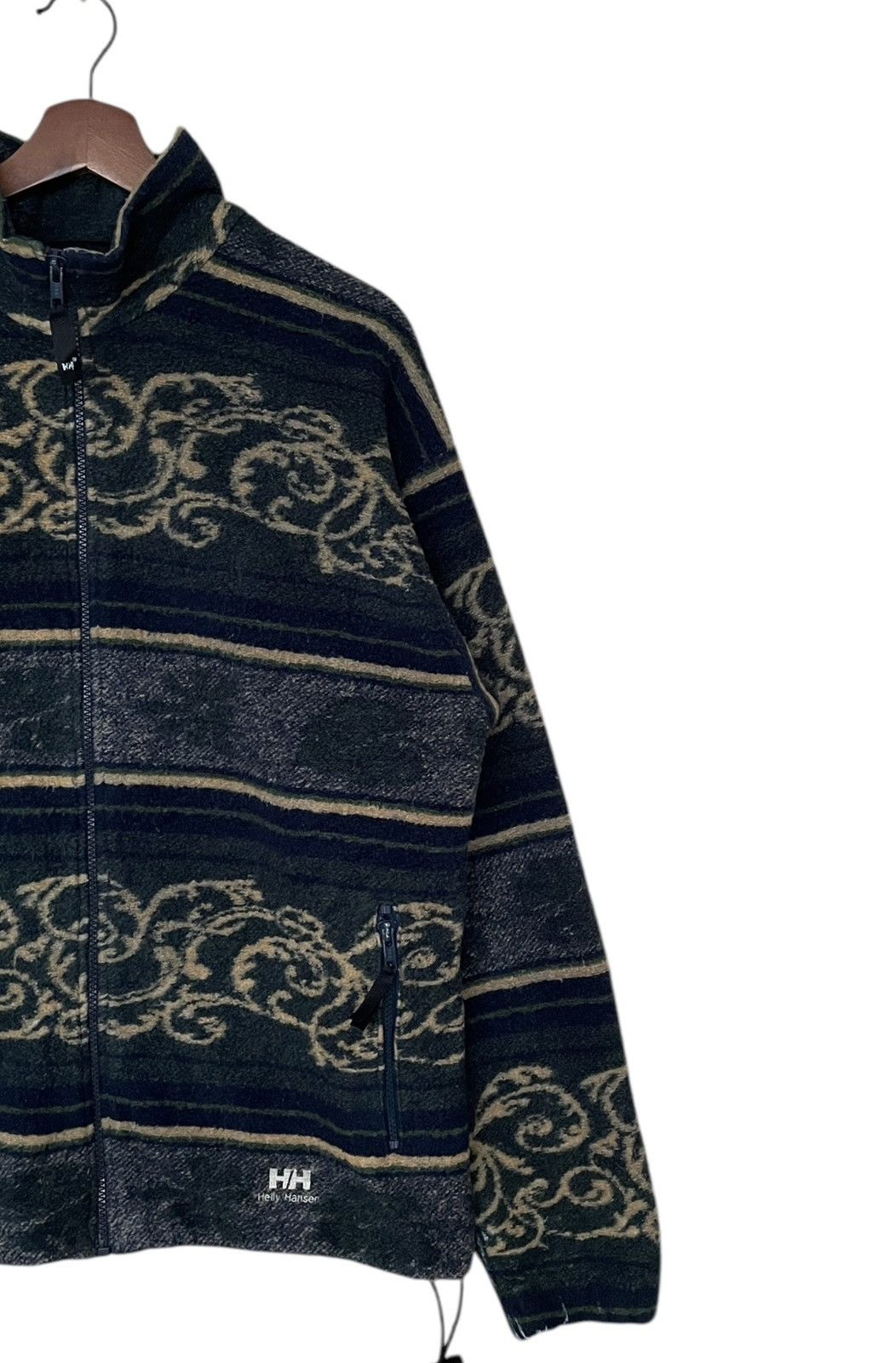 Helly Hansen × Vintage Vintage Brand Helly Hansen Navajo Fleece 1990s Size US M / EU 48-50 / 2 - 4 Thumbnail