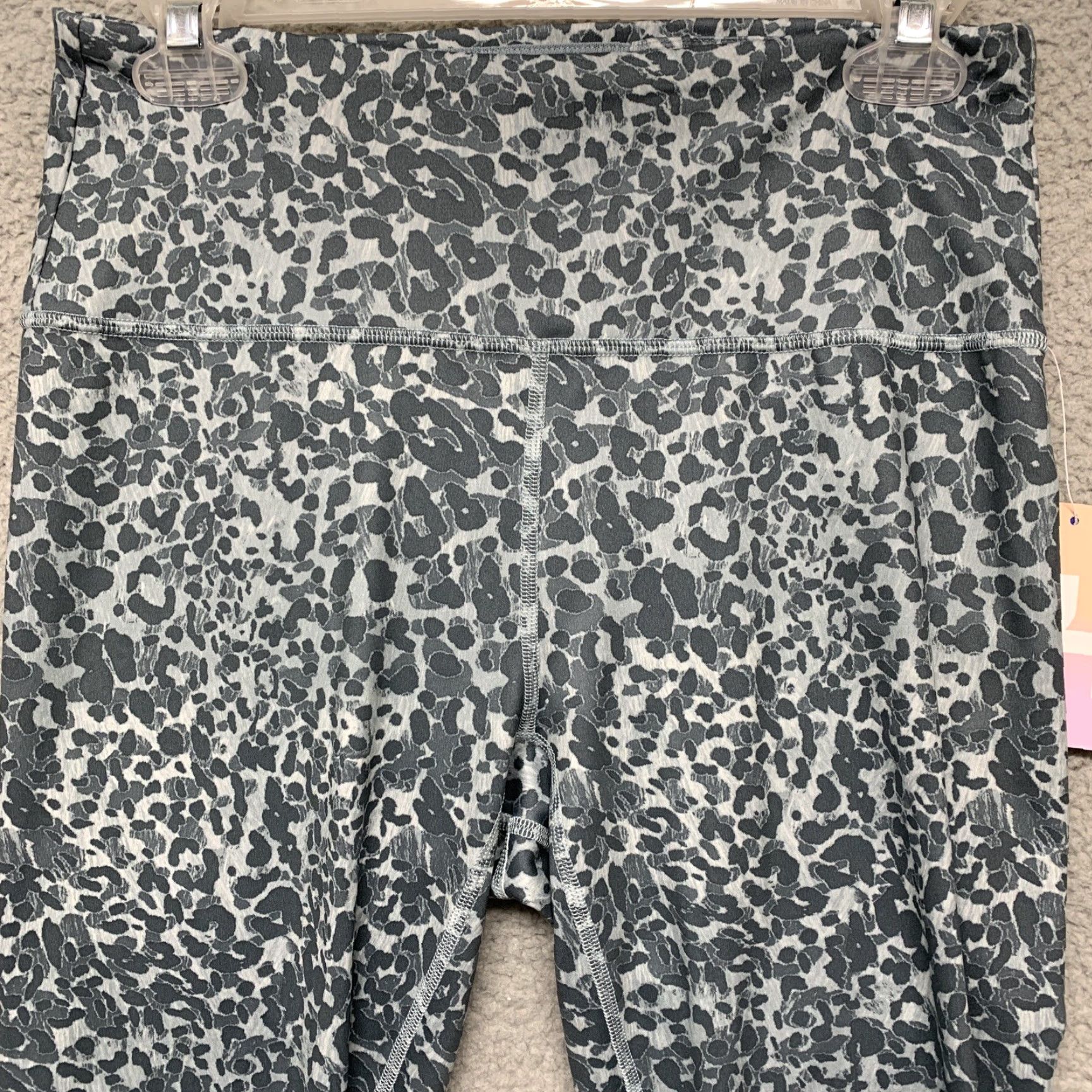 Vintage JoyLab Leggings Women’s M High Rise Hidden Key Pocket Chita Print Teal Green Size 32" / US 10 / IT 46 - 2 Thumbnail