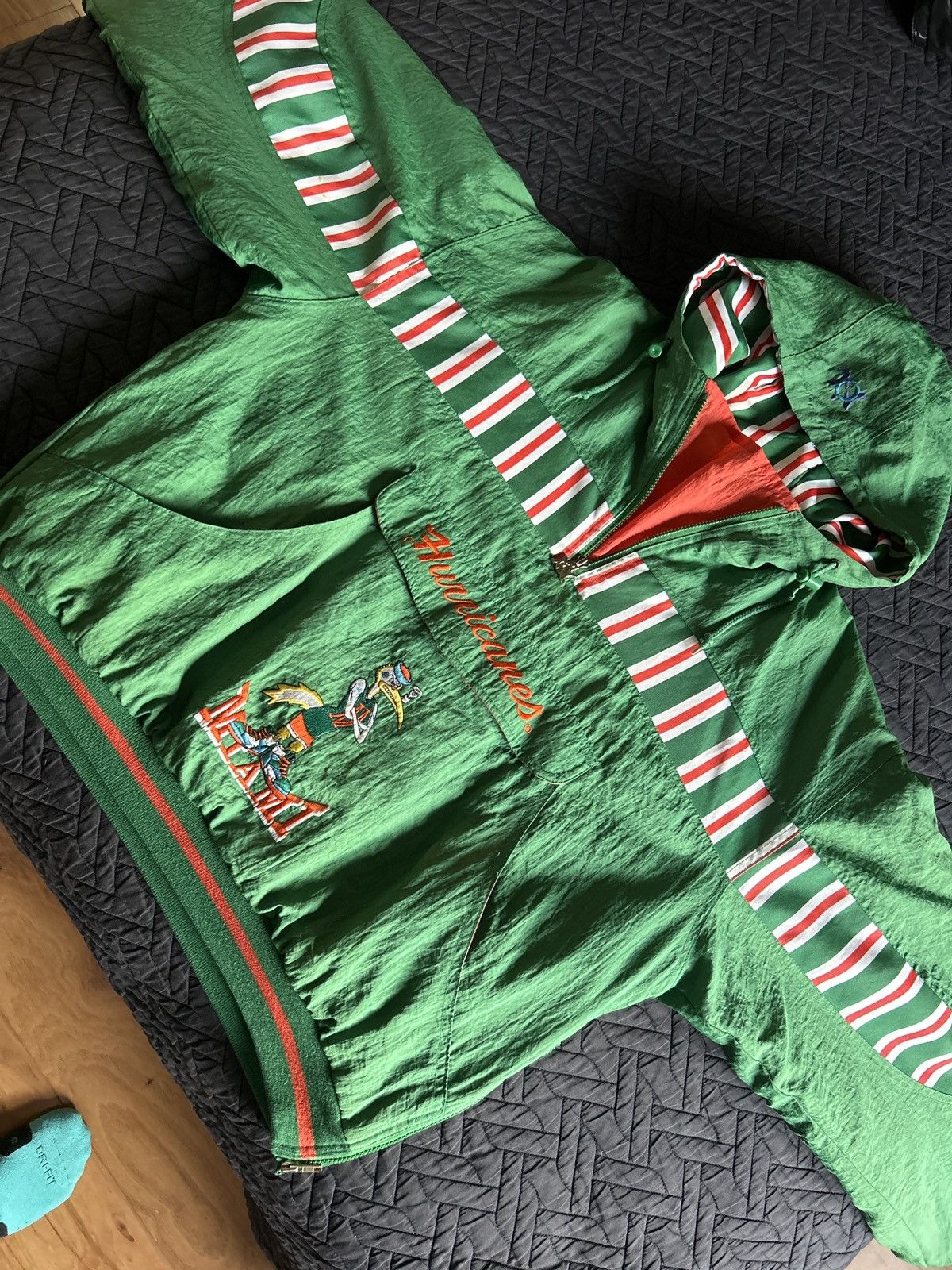 Vintage Miami hurricanes jacket Size US L / EU 52-54 / 3 - 3 Thumbnail