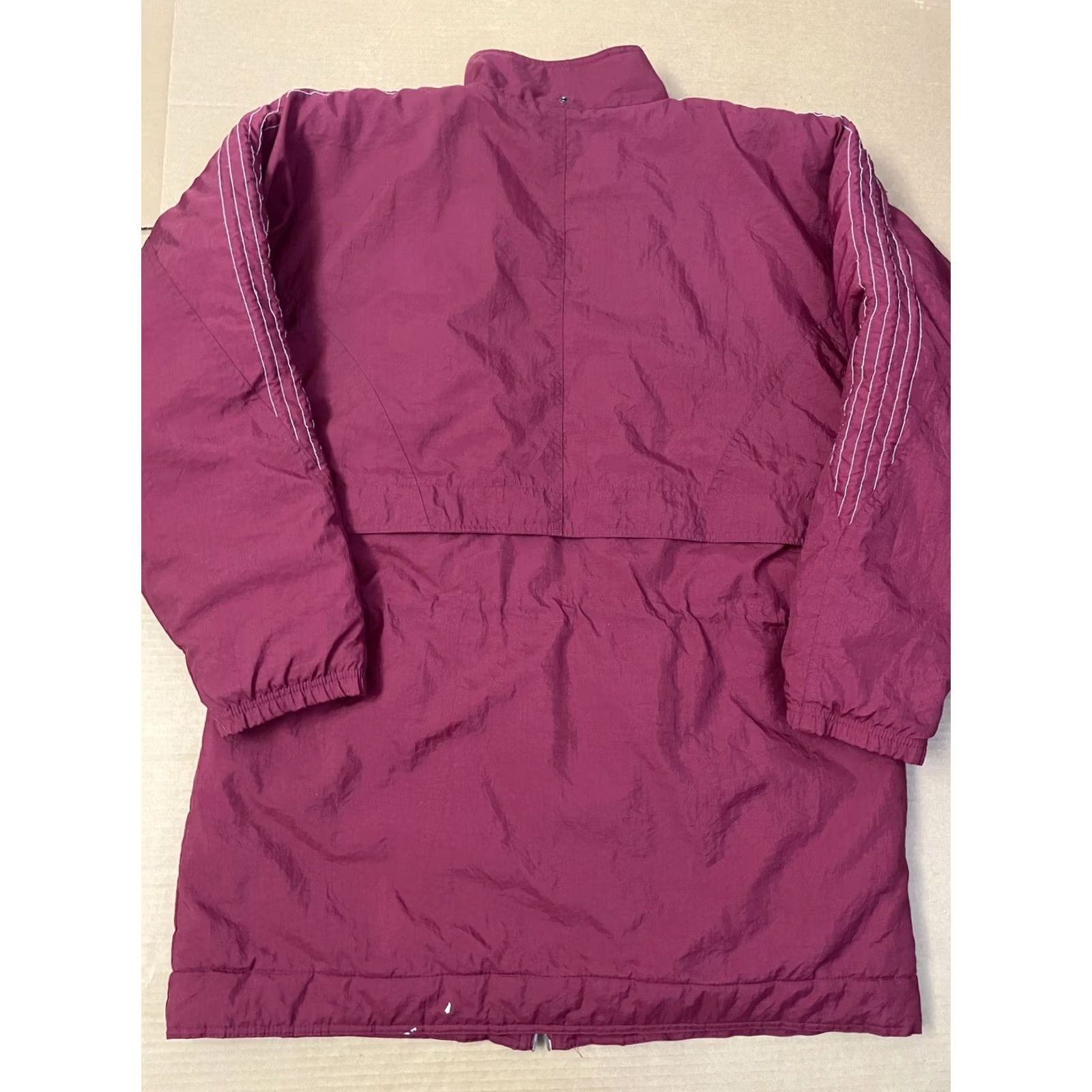 Adidas VINTAGE Adidas Walt Disney Womens Large Red Hooded Puffer Jacket 80s Operations 80s Size L / US 10 / IT 46 - 4 Thumbnail