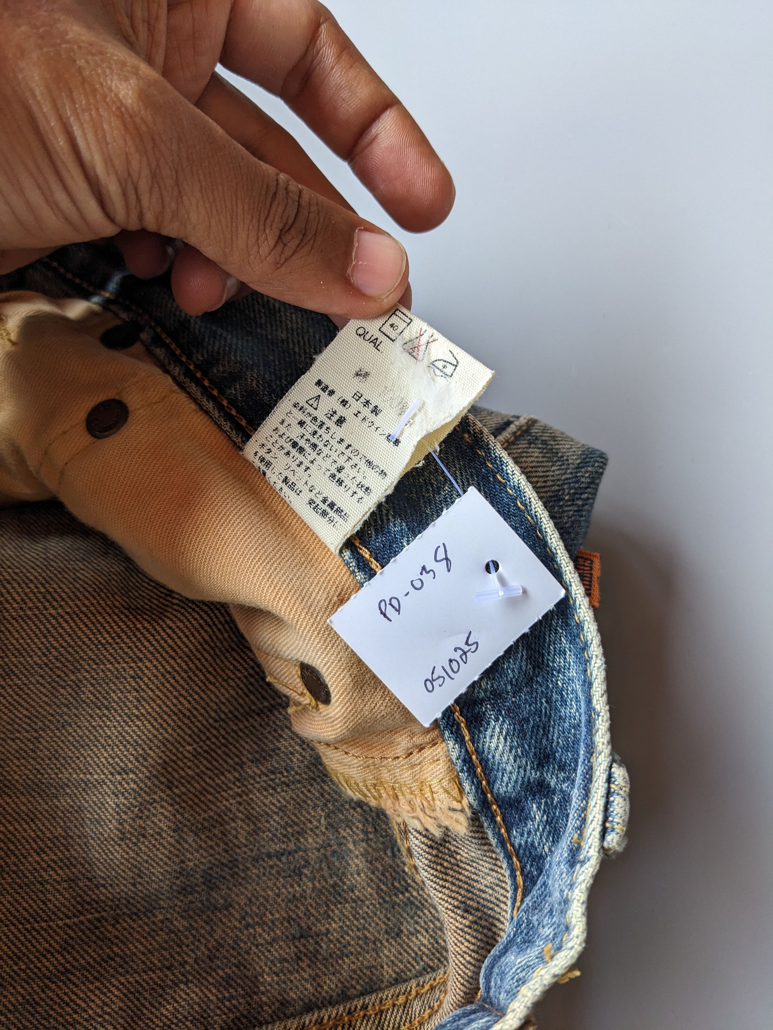 Edwin Vintage EDWIN Lot 4505 selvedge jeans Size US 29 - 13 Thumbnail