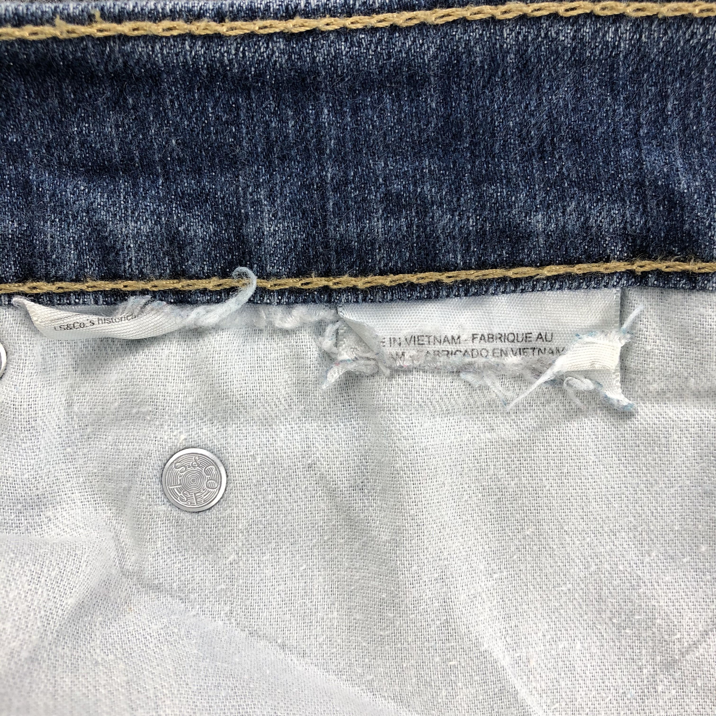 Levi's Vintage Blue Wash Levis Jeans-J1578 Size US 40 / EU 56 - 11 Thumbnail