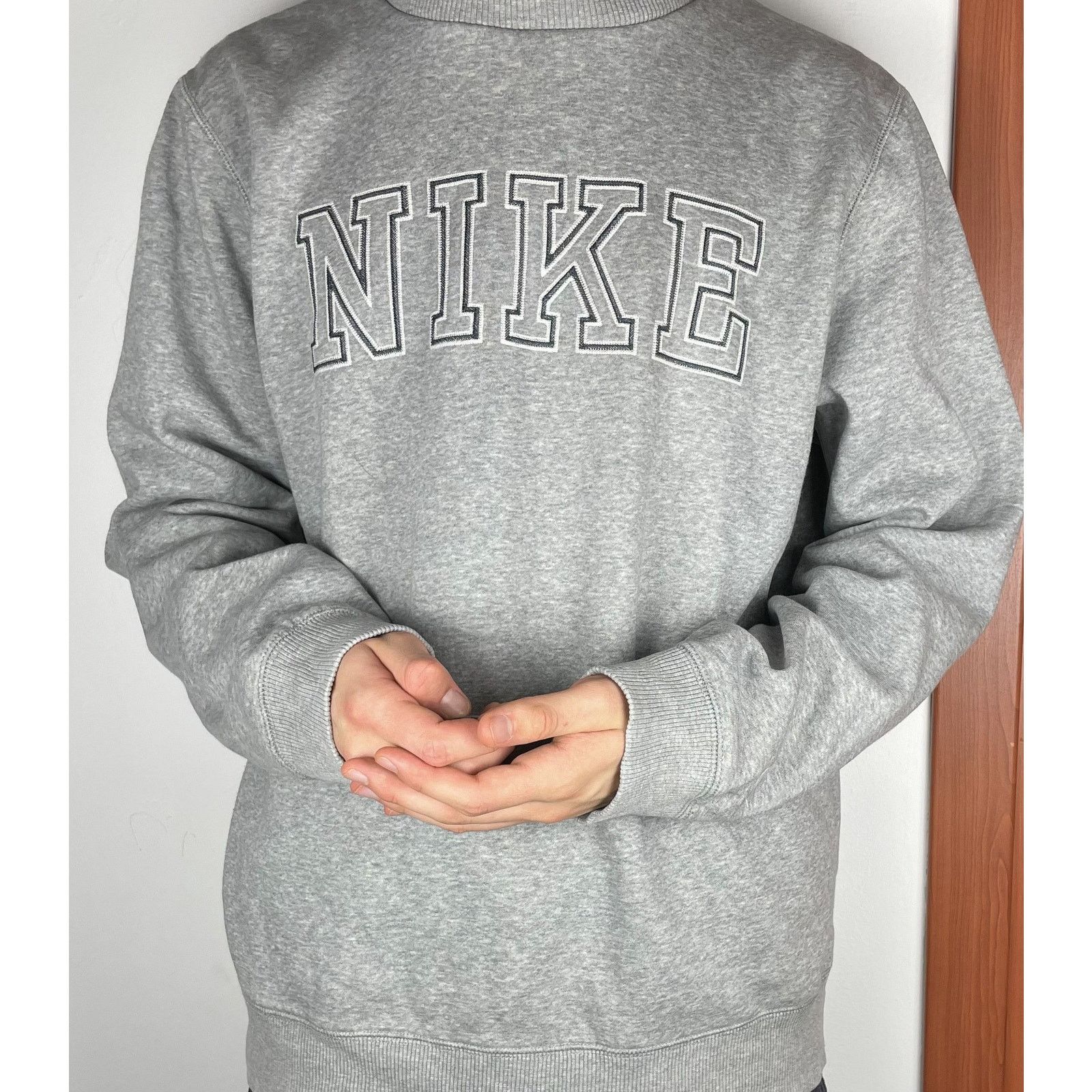 Nike × Vintage Vintage Nike Men Gray Spellout Lined Fleece Sweatshirt Large Size US L / EU 52-54 / 3 - 2 Thumbnail