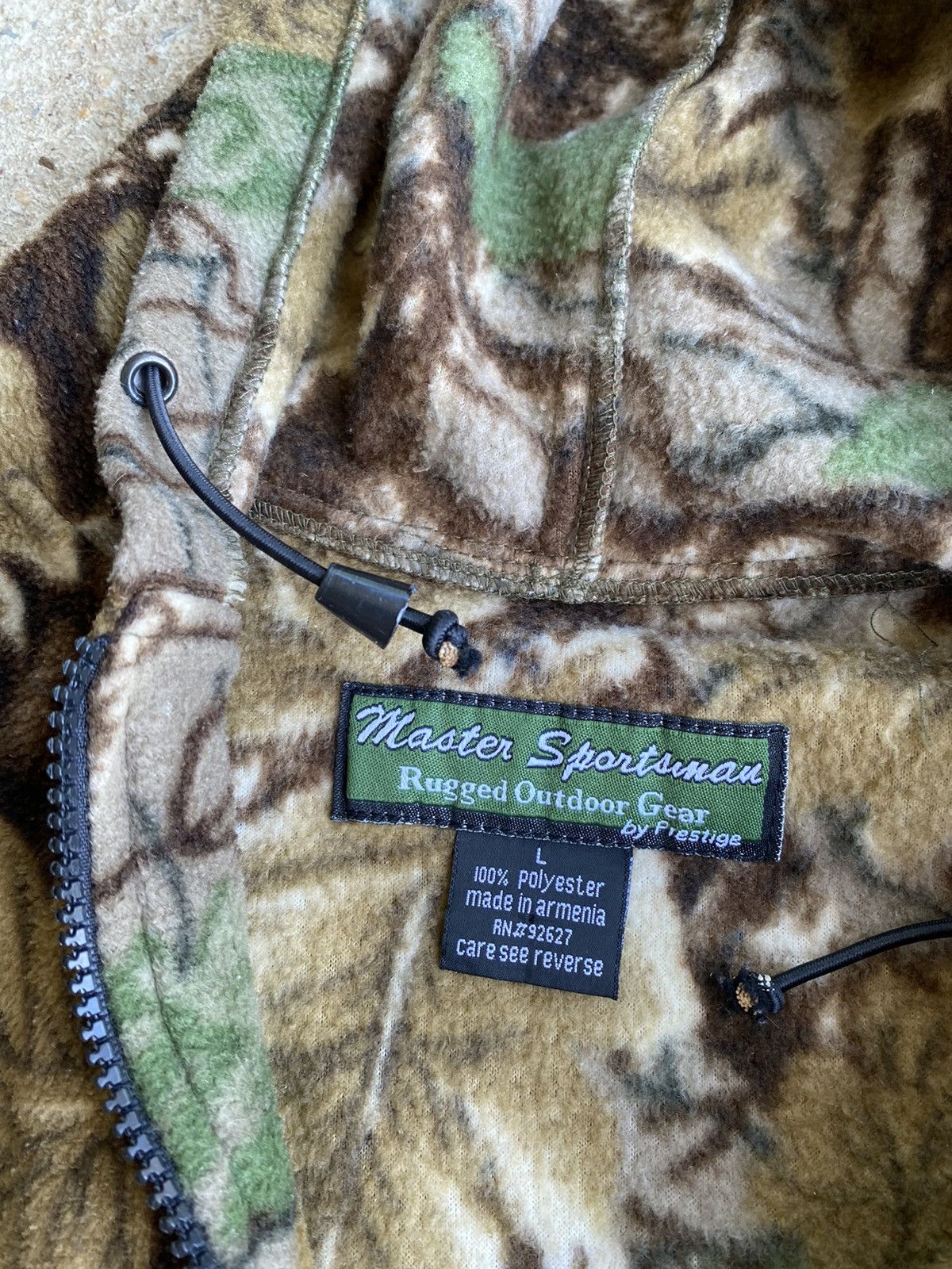 Realtree × Vintage Vintage Y2K Camo Realtree Zip Fleece Jacket Size US M / EU 48-50 / 2 - 5 Thumbnail