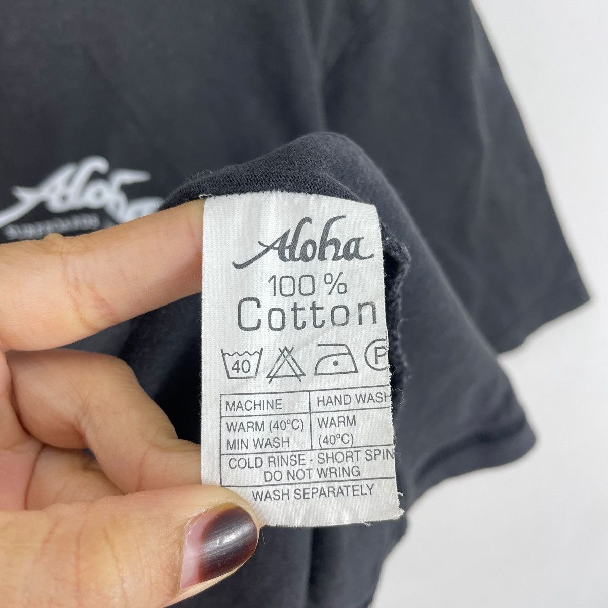 Vintage Vintage Aloha Australia Surfing Tee Shirt Size US M / EU 48-50 / 2 - 7 Thumbnail