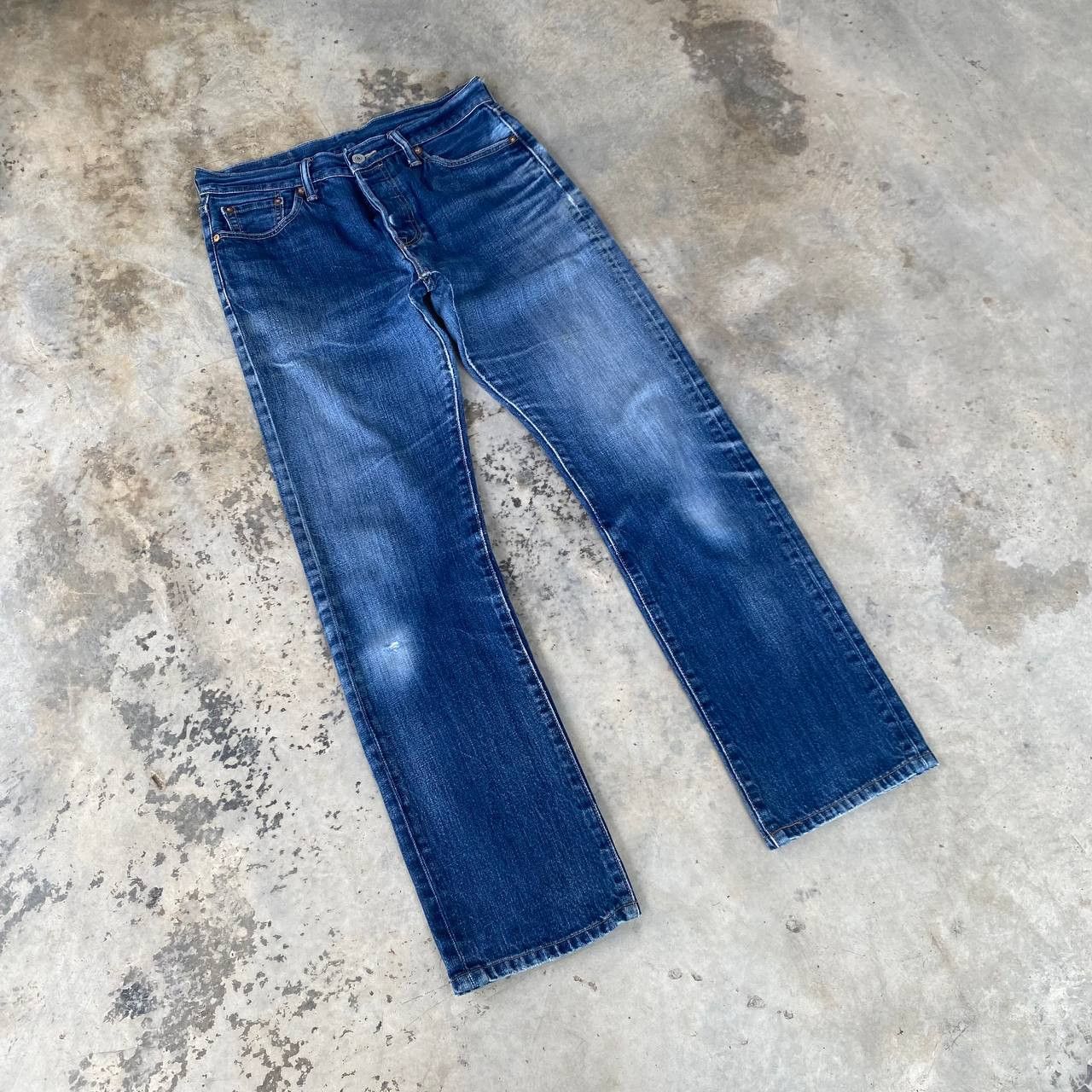 Levi's Vintage Clothing W30X30 VINTAGE LEVIS 501 FADED BLUE Size US 30 / EU 46 - 2 Thumbnail