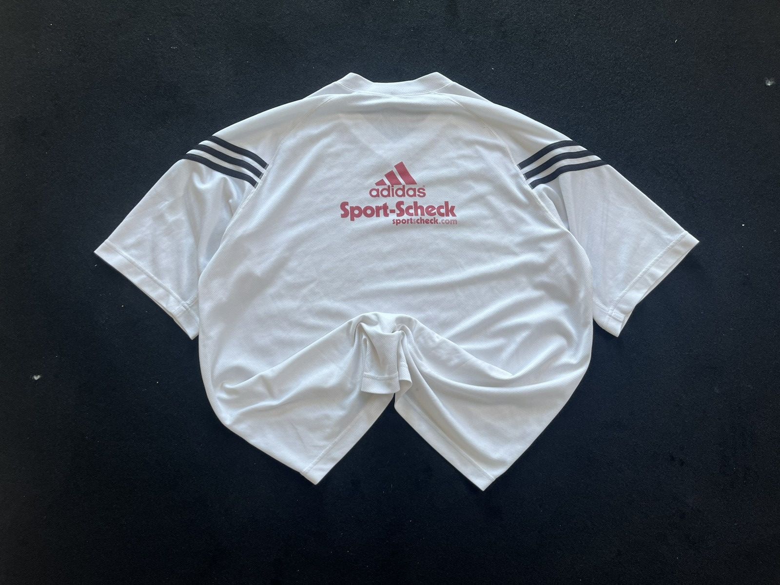 Adidas Adidas T-shirt | Commemorative 2001 | Size L Size US L / EU 52-54 / 3 - 2 Thumbnail