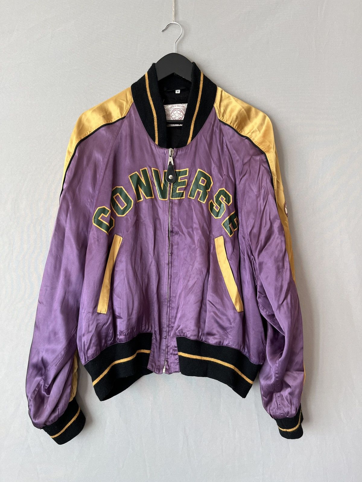 Converse Vintage CONVERSE Satin Varsity Baseball Bomber Jacket Size US M / EU 48-50 / 2 - 1 Thumbnail
