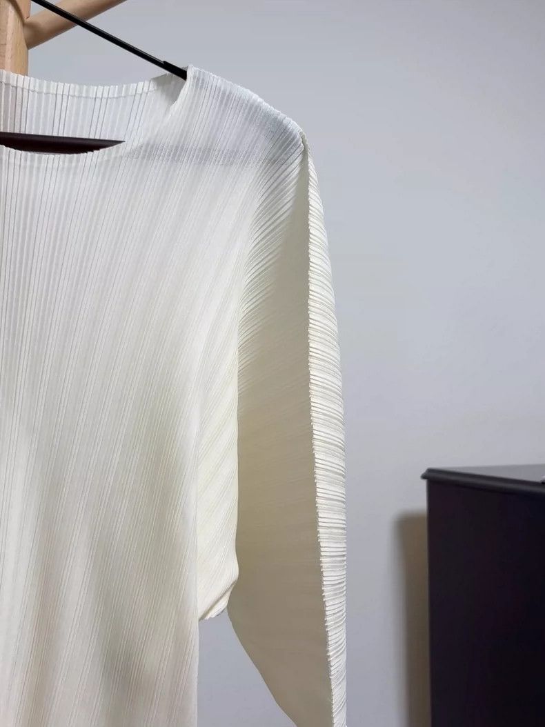 Issey Miyake issey miyake size:3 Beige long-sleeved top Size XXS / US 00 / IT 34 - 4 Thumbnail