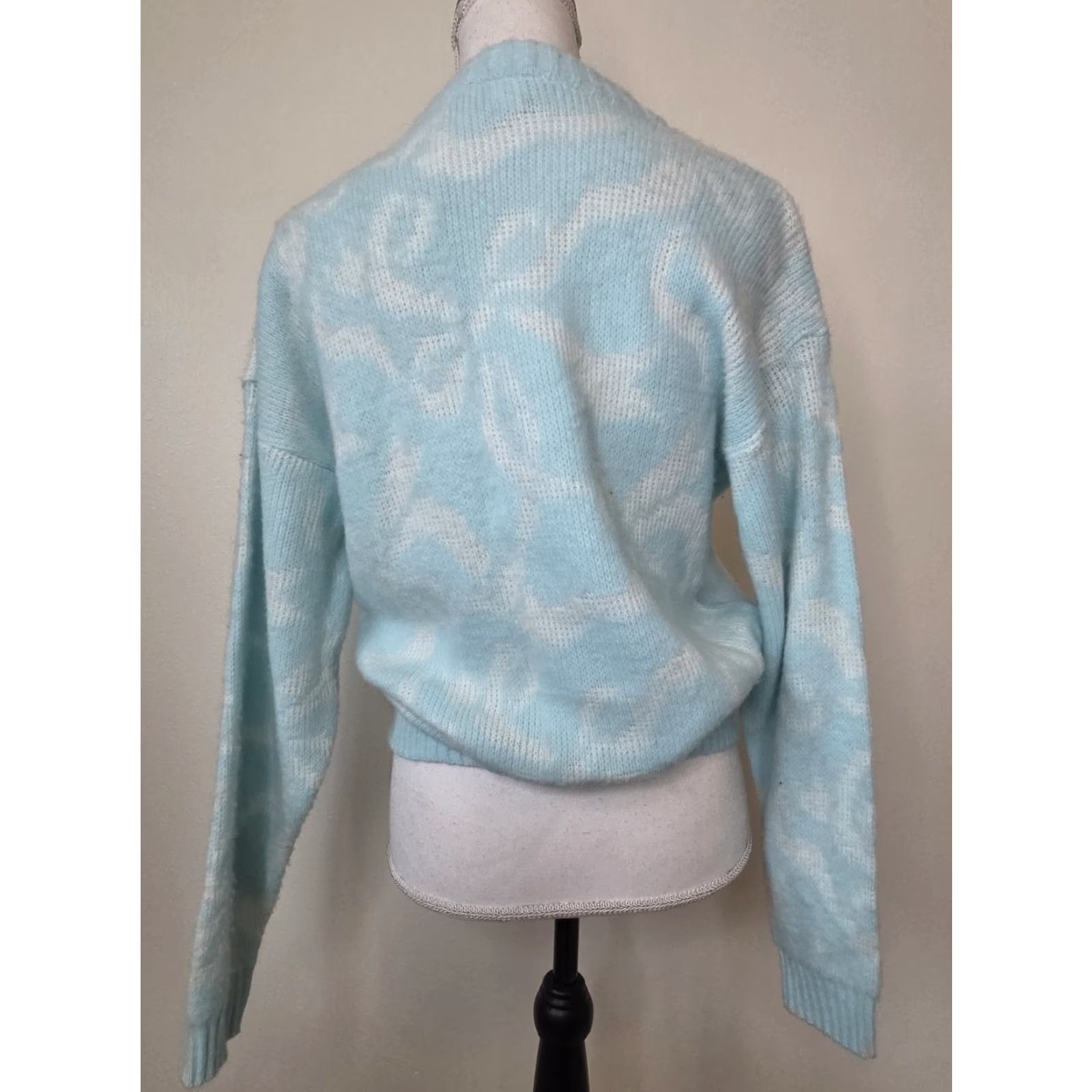 Etro VINTAGE Spunky Sweater Womens Medium Acrylic Knit Retro 80s 90s Geometric Pastel Blue Size M / US 6-8 / IT 42-44 - 2 Thumbnail