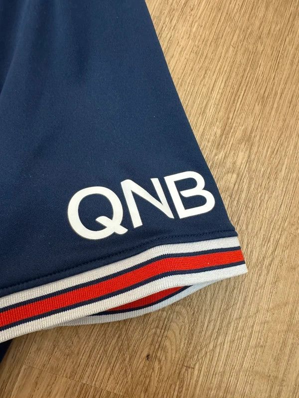 Jordan Brand Jordan PSG 2021/22 #10 Neymar JR Paris Saint Home Jersey M Size US M / EU 48-50 / 2 - 7 Thumbnail