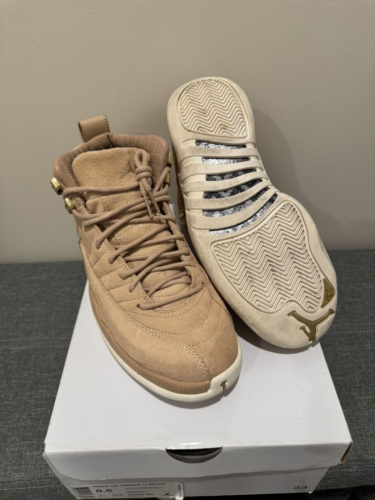 Jordan Brand Jordan Women’s Air Jordan 12 Retro Size 8.5 AO6068203 Size US 8.5 / IT 38.5 - 1 Thumbnail