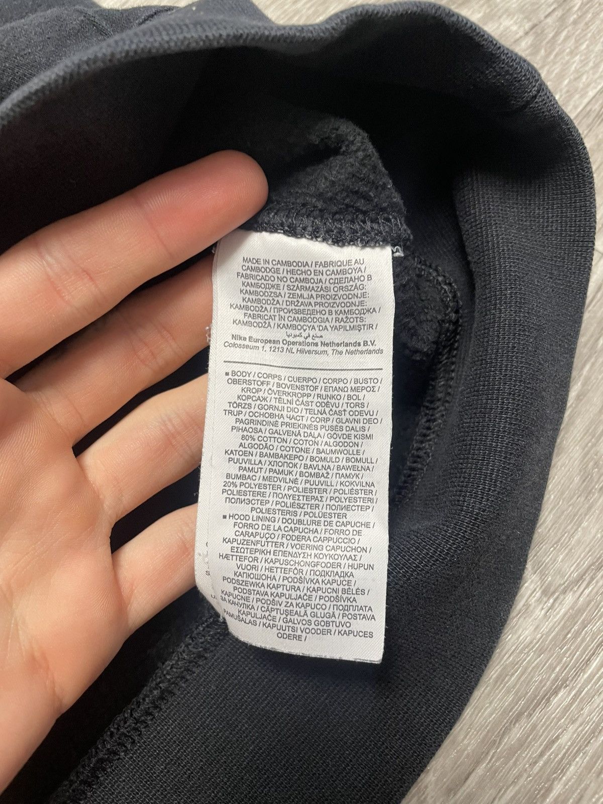 Nike Vintage Nike Black Basic Hoodie Y2K Size US S / EU 44-46 / 1 - 8 Thumbnail