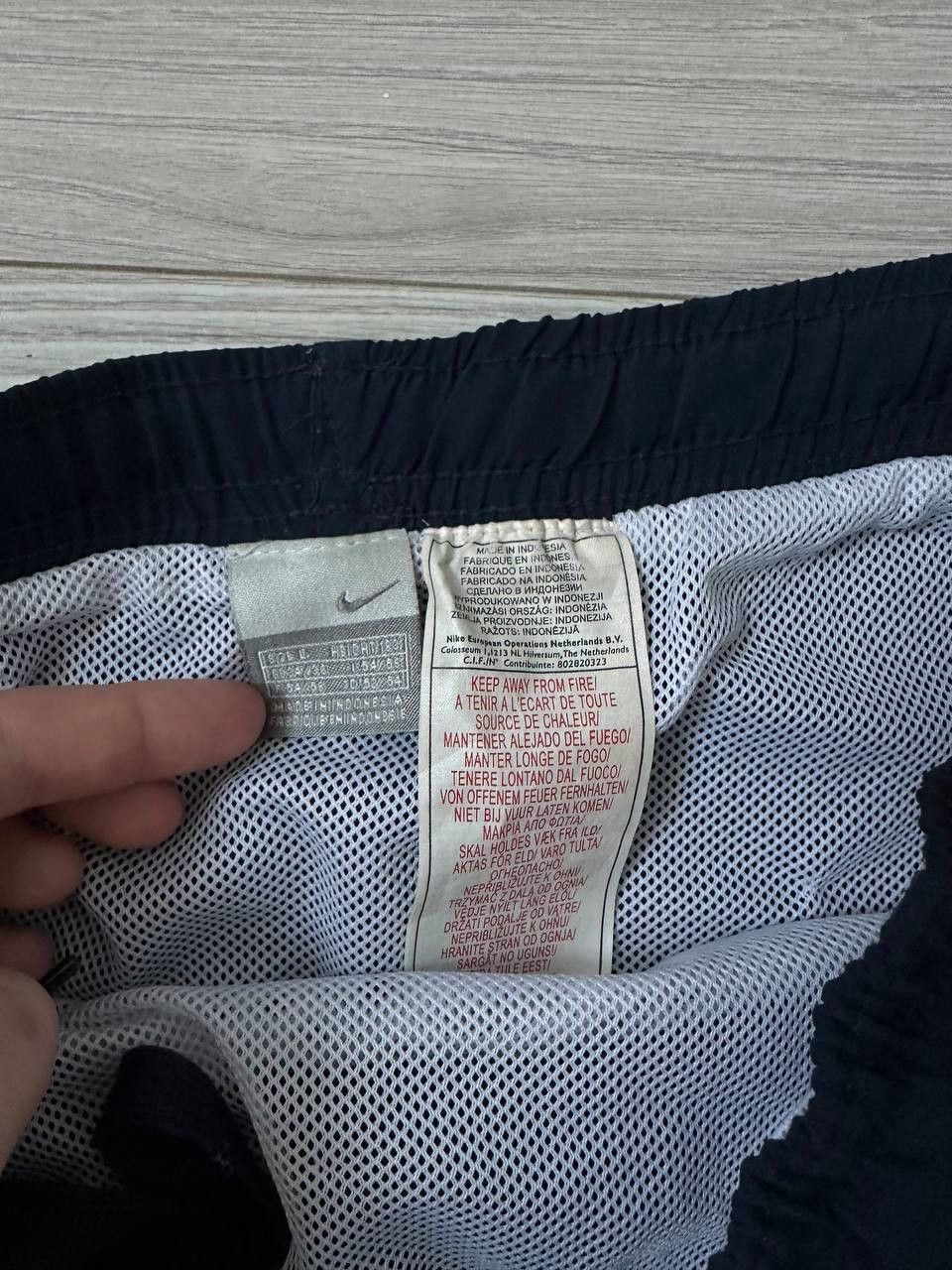 Nike Vintage Nike Shorts Y2K Size US 36 / EU 52 - 5 Thumbnail