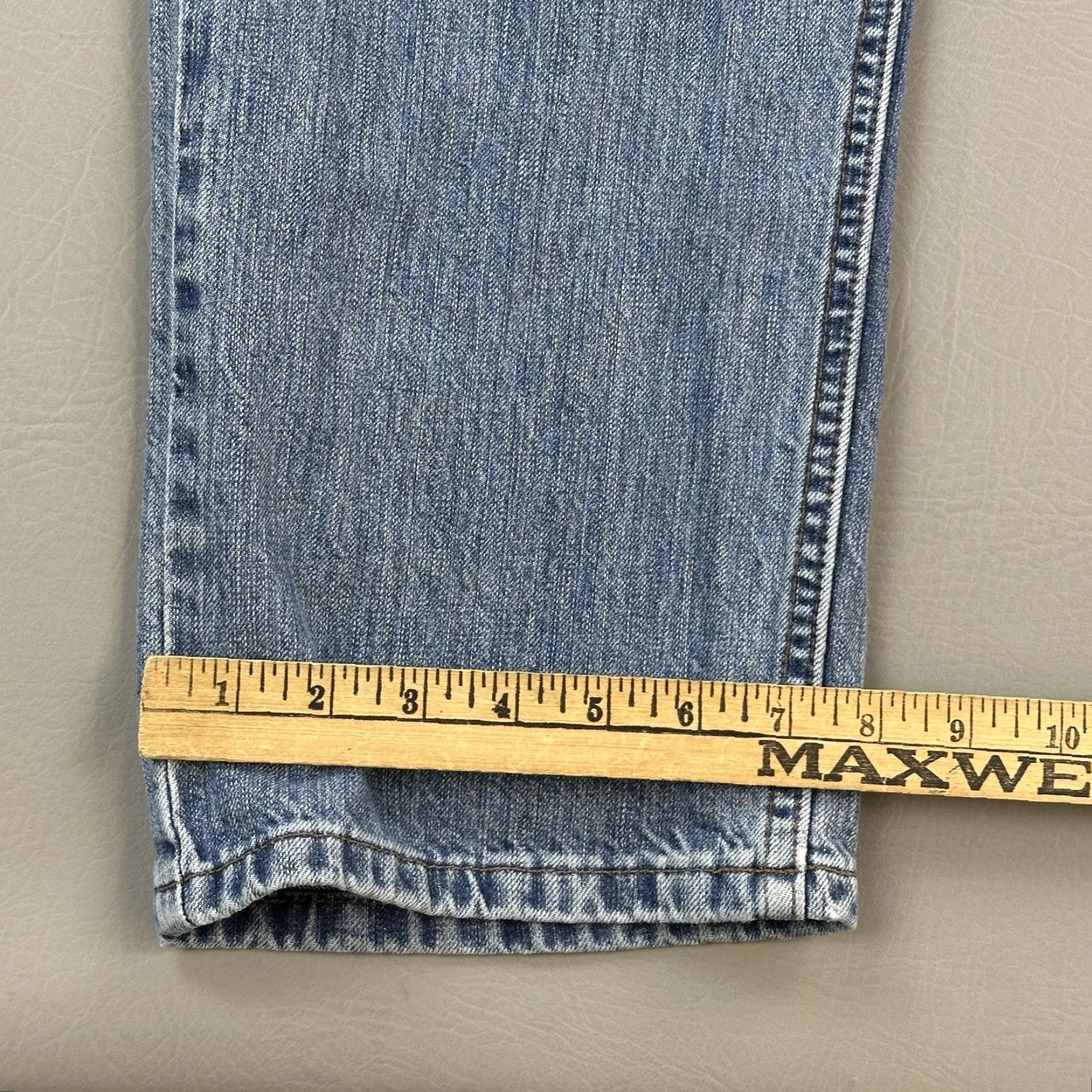 Harley Davidson Vintage Harley-Davidson Jeans Mens 34x34 Medium Wash Denim Straight Biker Y2K jeans Mens 34 Blue USA 90s Harley-Davidson Size US 34 / EU 50 - 4 Thumbnail
