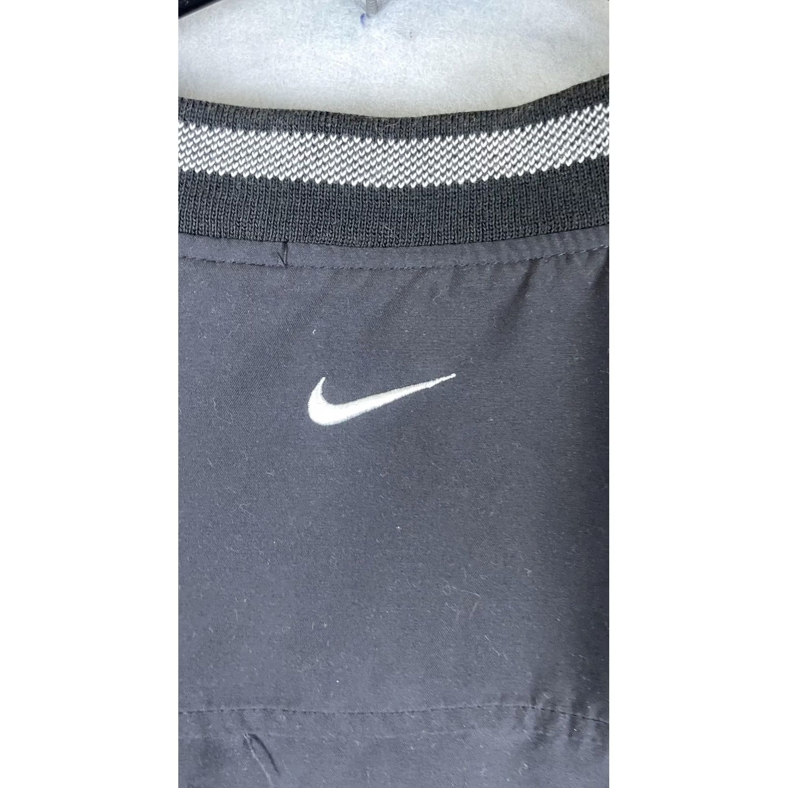 Nike Nike Golf Vest Mens 2XL Black V-Neck Windbreaker Pullover Elastic Hem Outdoor Size US XXL / EU 58 / 5 - 6 Thumbnail
