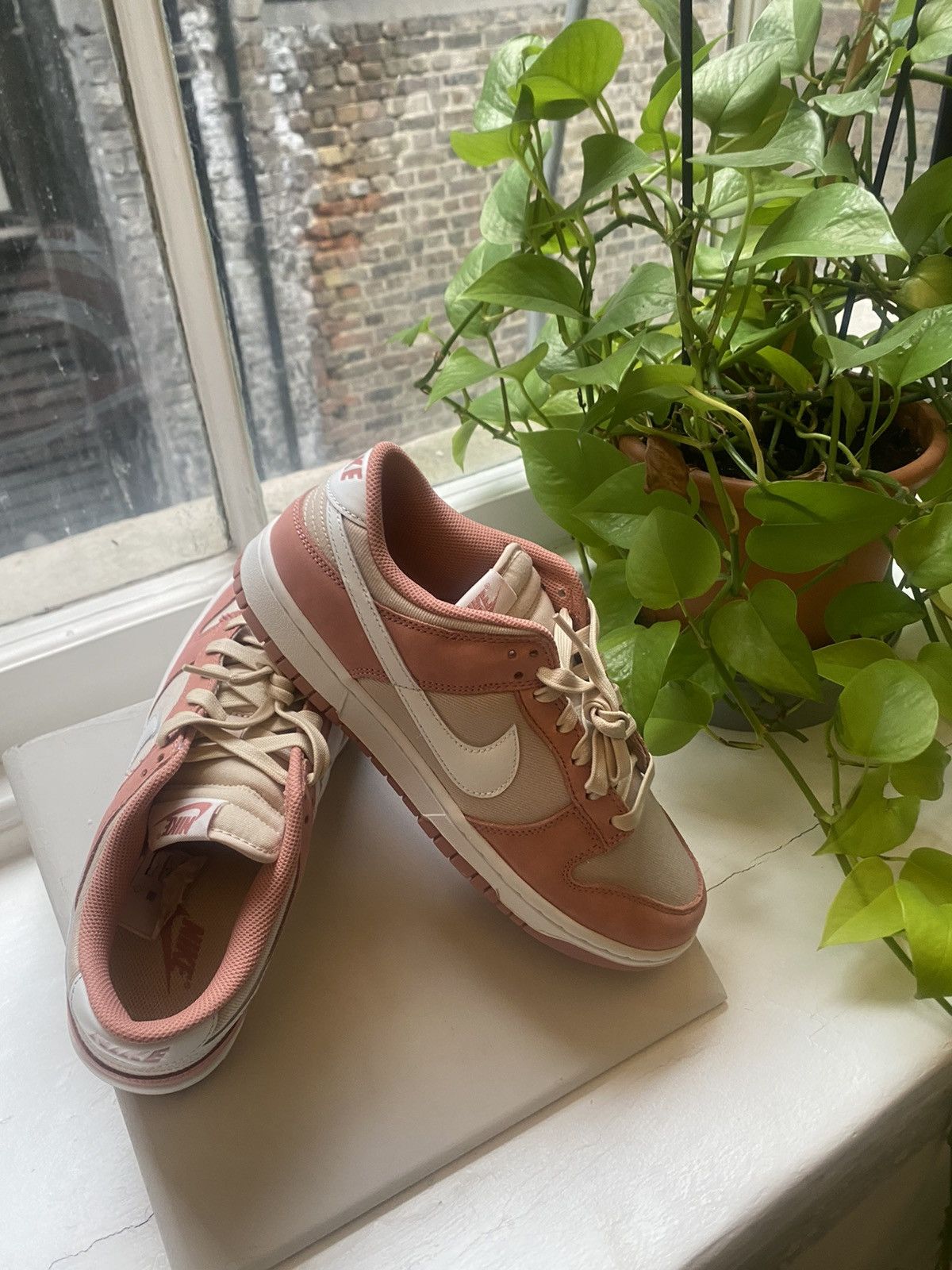 Nike Nike Dunk Low Retro PRM Size US 10.5 / EU 43-44 - 7 Thumbnail