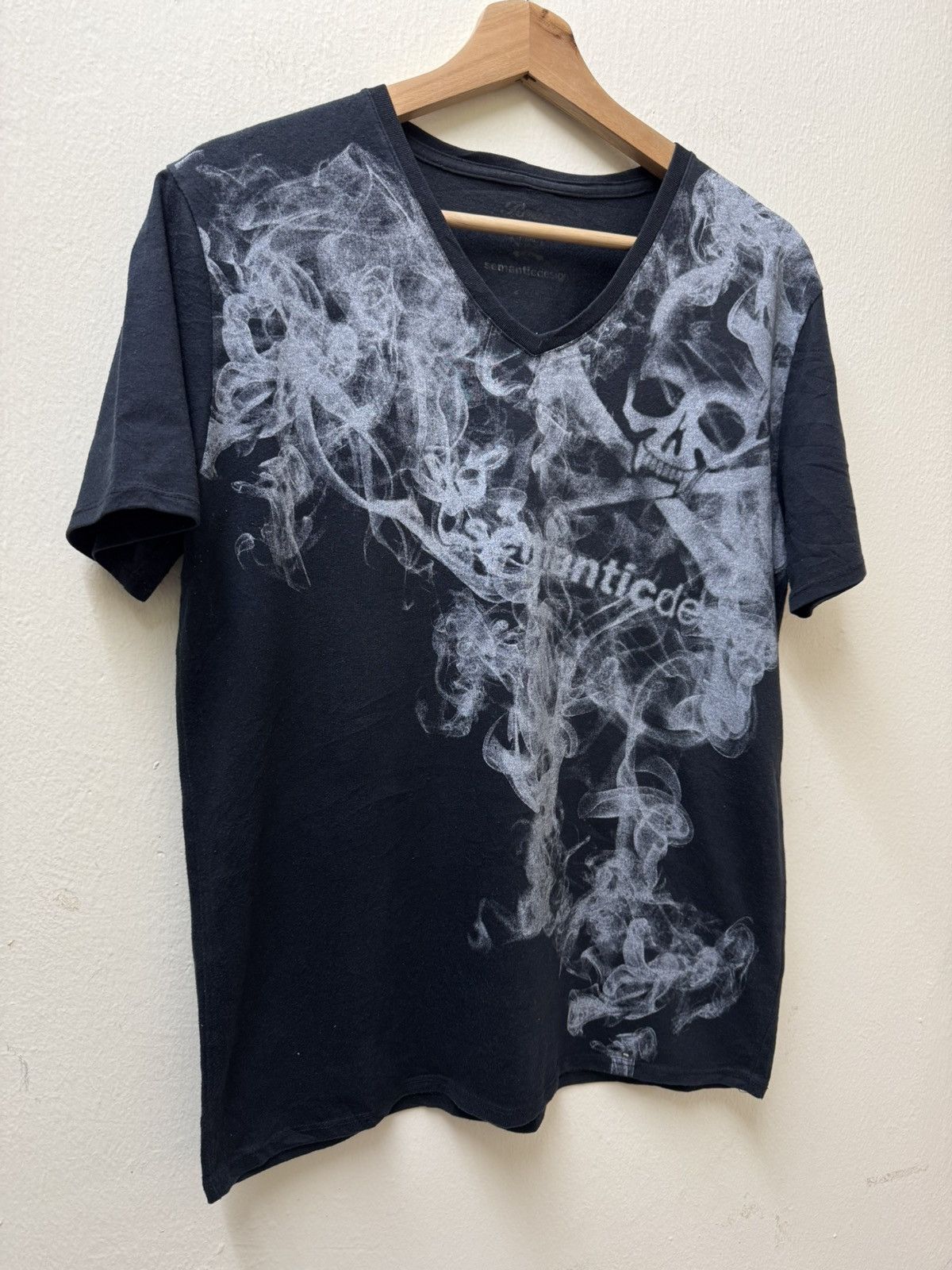 semanticdesign Roen x Semantic Design skull flame V-neck t-shirt Size US L / EU 52-54 / 3 - 2 Thumbnail