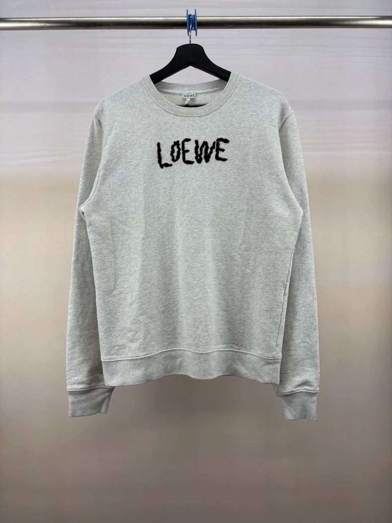 Loewe Loewe Chest embroidered logo gray sweater Size M / US 6-8 / IT 42-44 - 1 Thumbnail