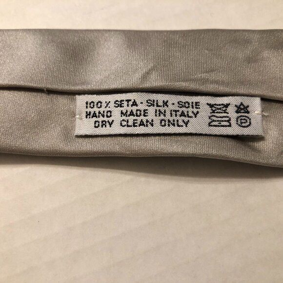 Brioni BRIONI MEN'S NEW 100%SILK TIE WIDTH: 3 3/4" LENGTH: 61" Size ONE SIZE - 7 Thumbnail