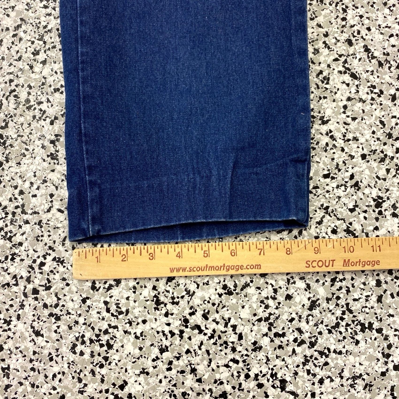 Jordache VINTAGE Jordache Jeans Womens Blue Wash Tapered Regular 31x30 Hemmed Size 24" / US 00 / IT 34 - 2 Thumbnail