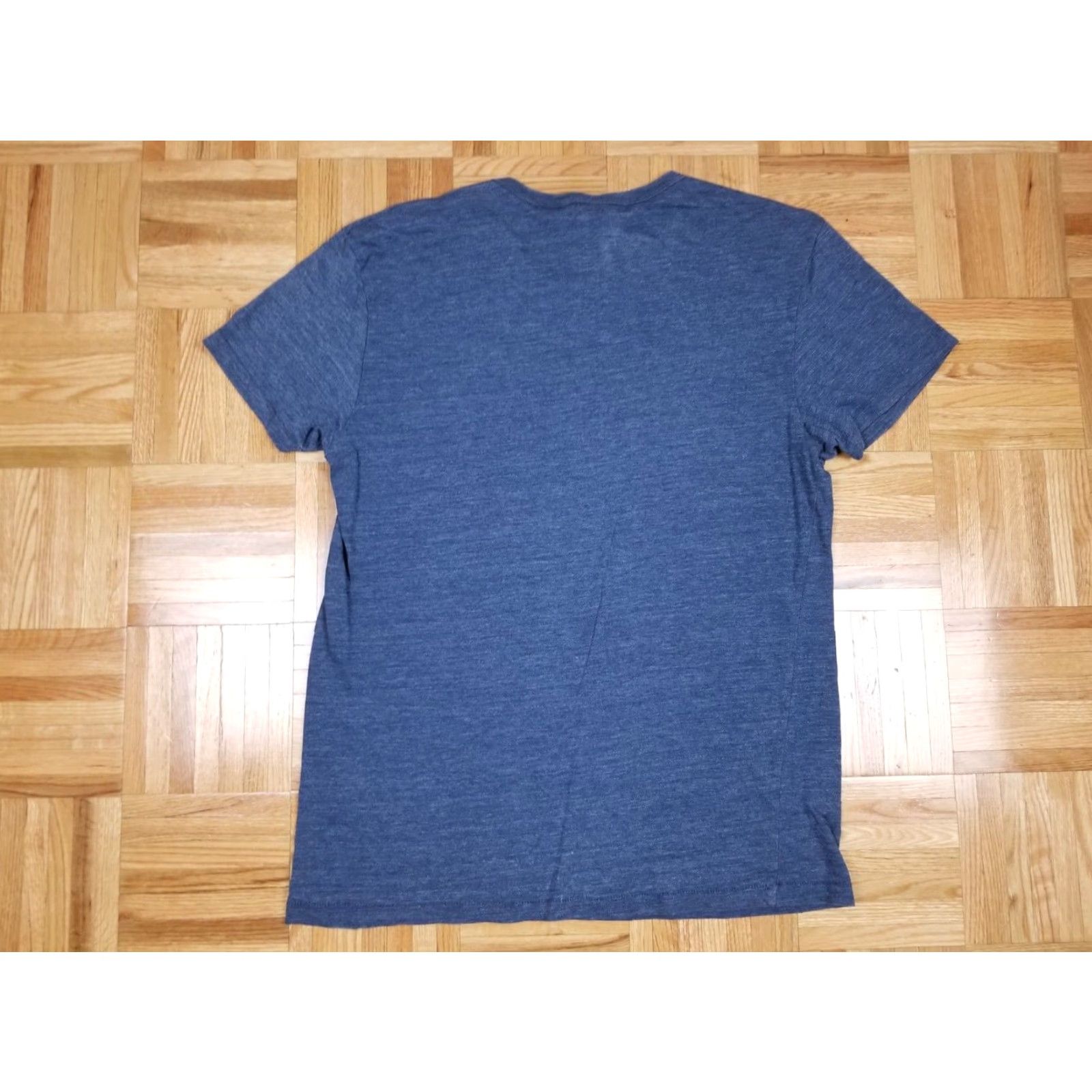 Obey VINTAGE OBEY T-SHIRT Propaganda PAPER THIN 20" CROSS CHEST 27" BLUE Men SZ L USA Rock Retro Size US L / EU 52-54 / 3 - 3 Thumbnail