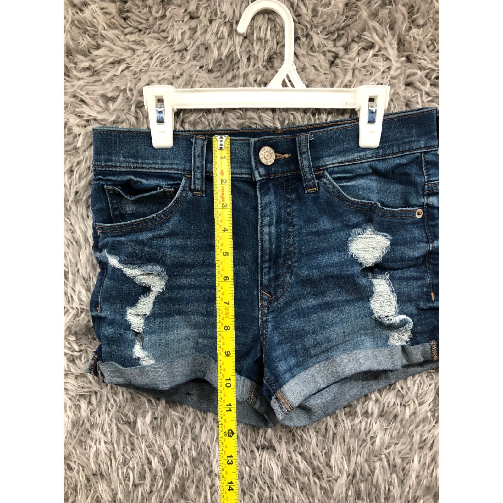Express Express Boyfriend Shorts Womens Size 2 Mid Rise Dark Wash Blue Denim Jean Shirts? Size 26" / US 2 / IT 38 - 3 Thumbnail