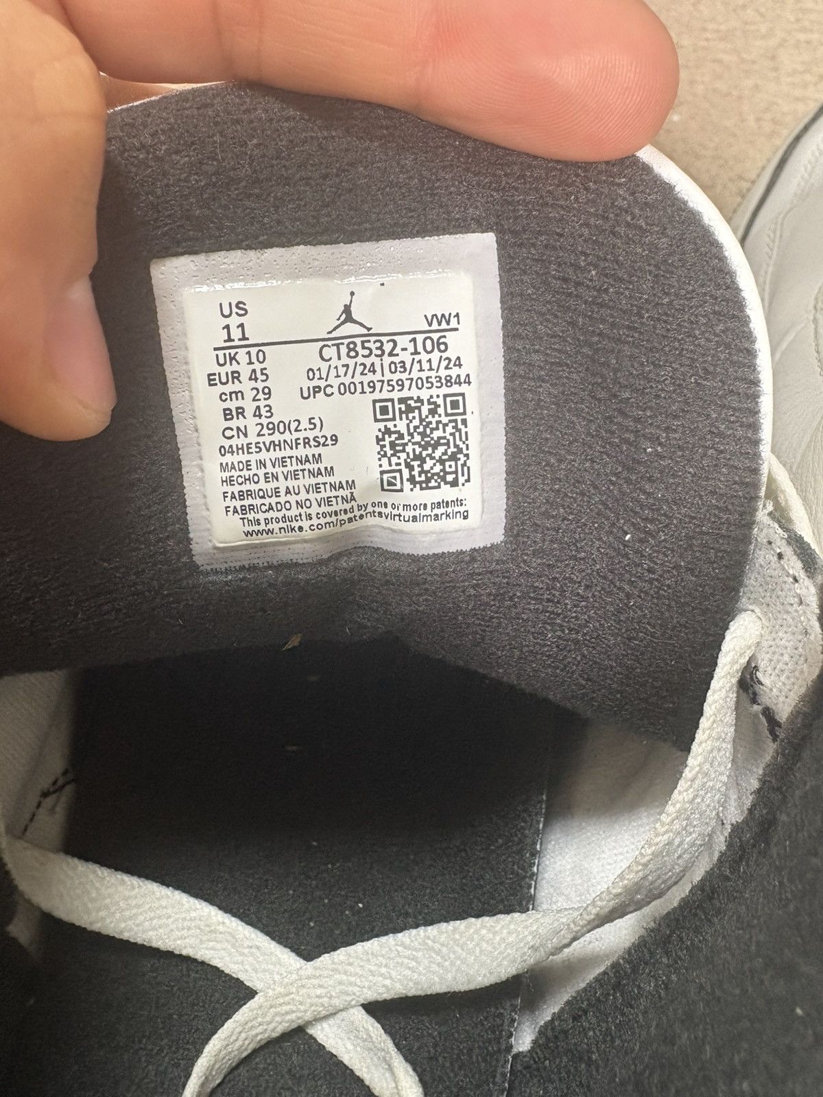 Jordan Brand Air jordan 3 cement grey size 11 Size US 11 / EU 44 - 7 Thumbnail
