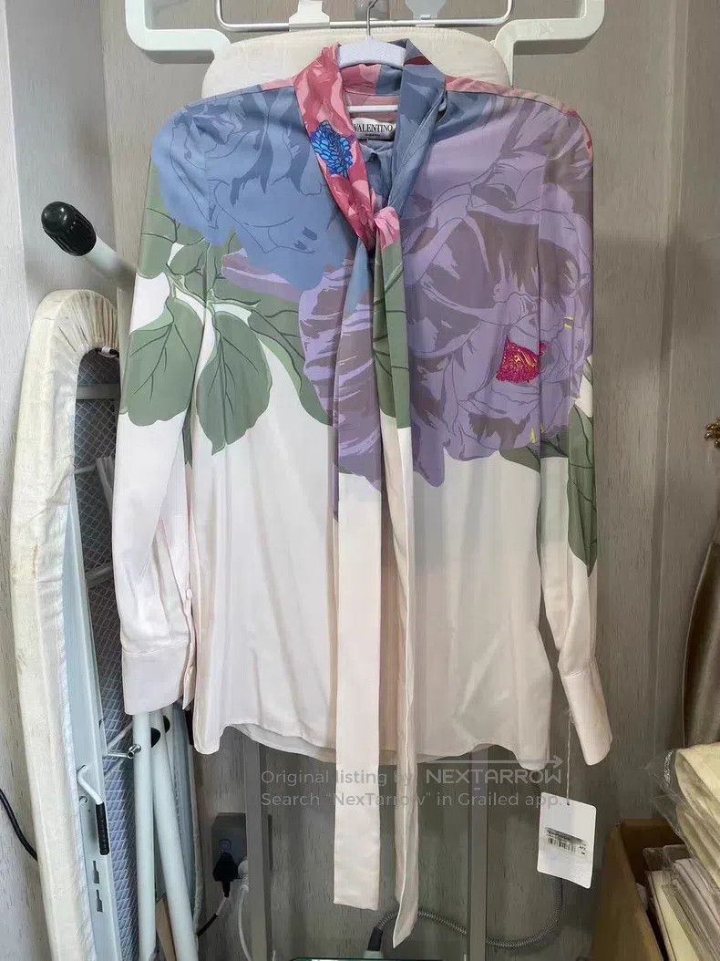 Valentino Valentino Silk shirt Size XS / US 0-2 / IT 36-38 - 1 Thumbnail