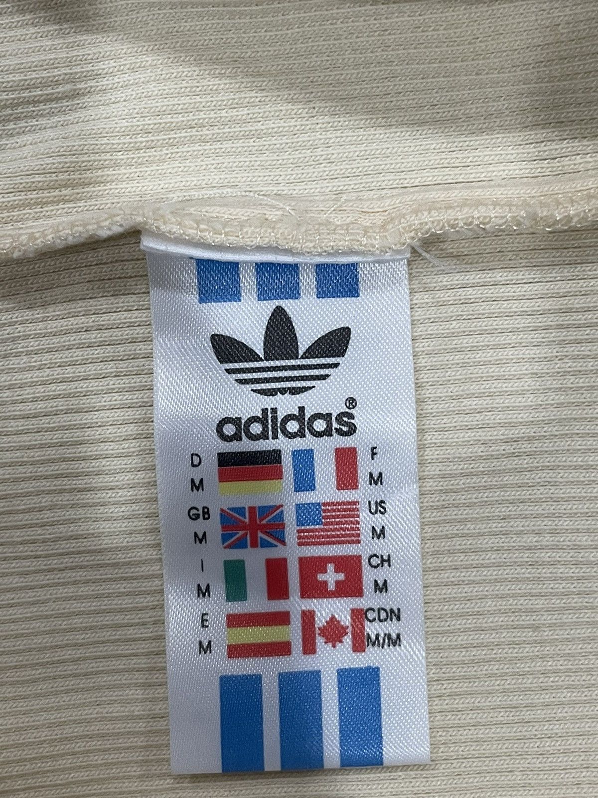 Adidas Vintage Adidas Grey Tag Tops Size M / US 6-8 / IT 42-44 - 3 Thumbnail
