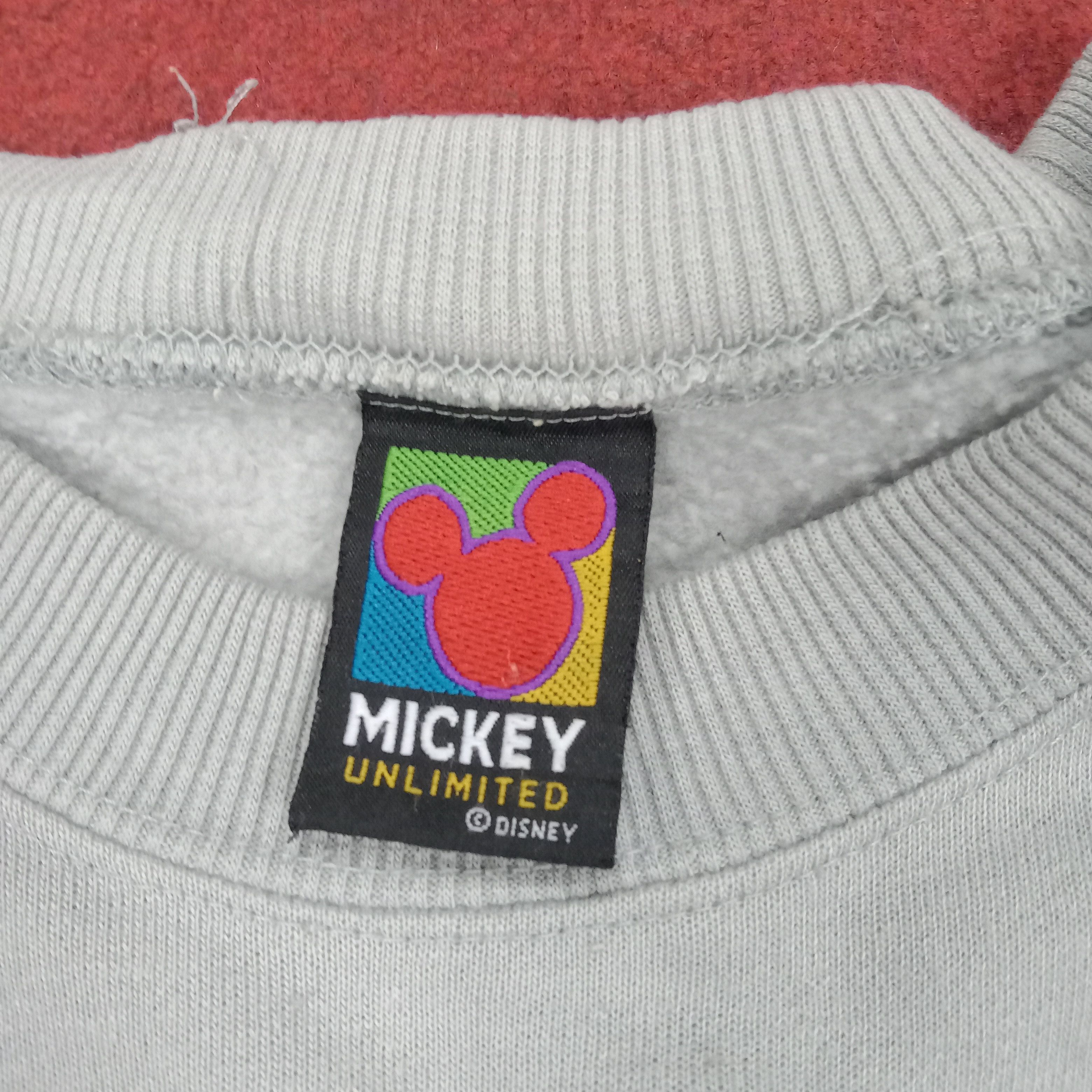 Disney × Mickey Mouse × Vintage Donald Duck Cartoon Character Vintage Streetwear Sweatshirt Size US L / EU 52-54 / 3 - 7 Thumbnail
