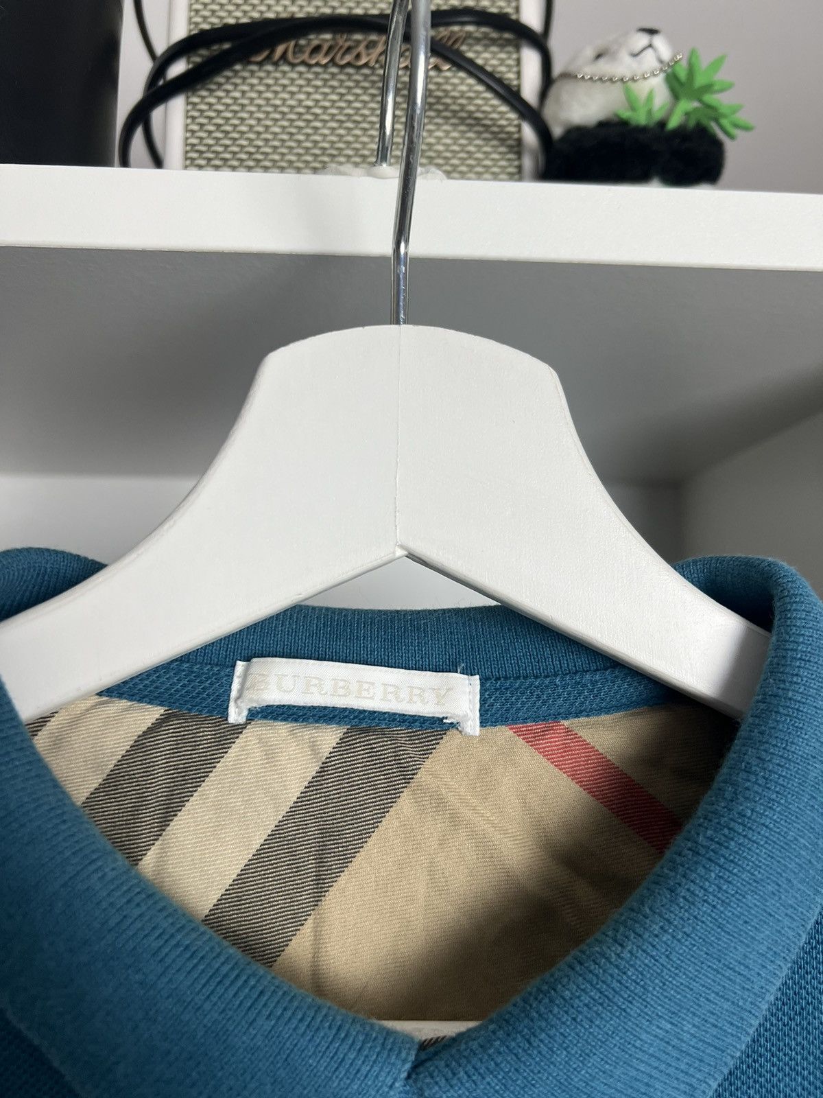 Burberry × Designer × Vintage Vintage y2k Burberry nova check polo t-shirt XS designer rare Size XS / US 0-2 / IT 36-38 - 4 Thumbnail