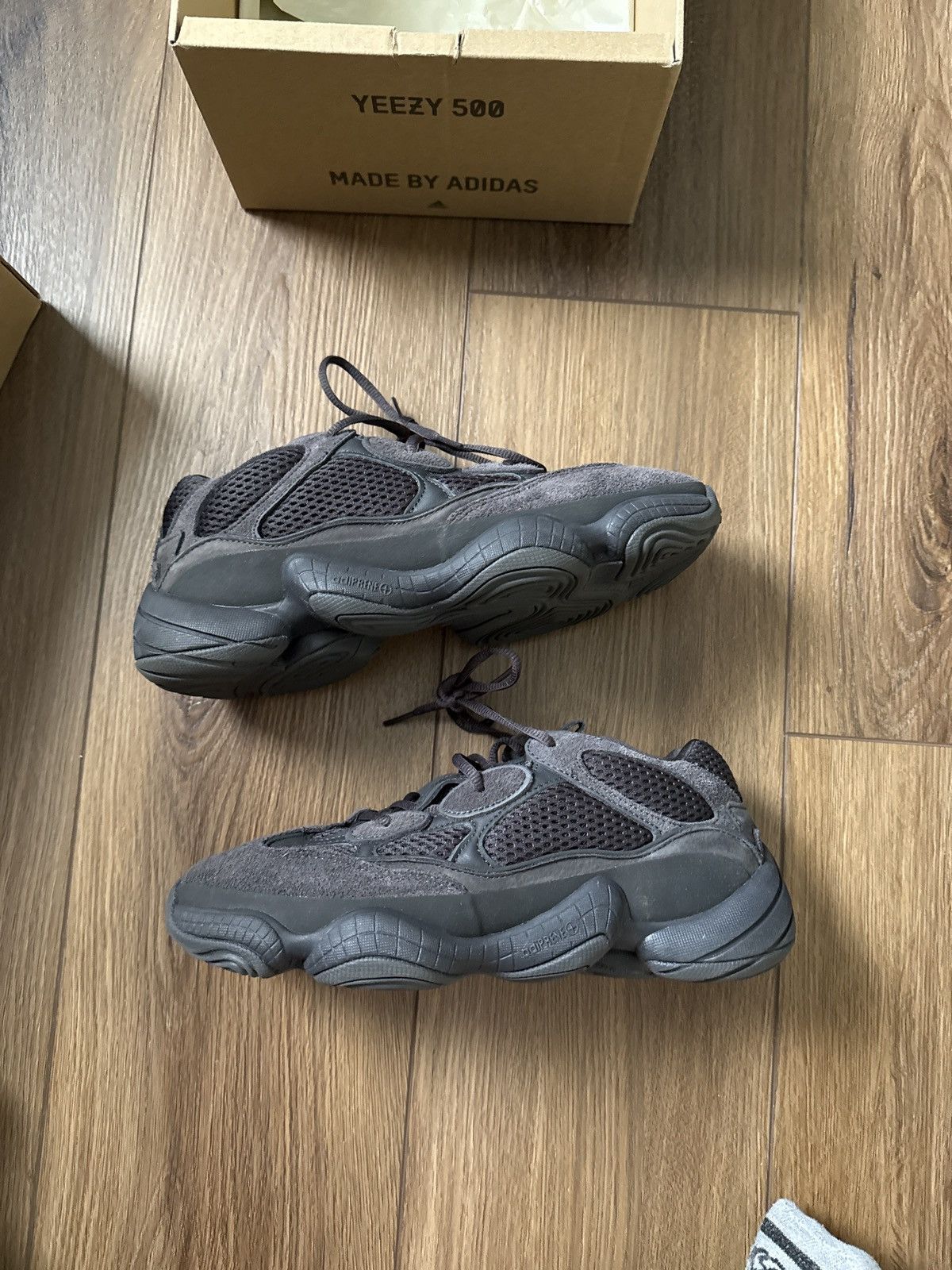 Yeezy Yeezy 500 utility black Size US 9 / EU 42 - 2 Thumbnail