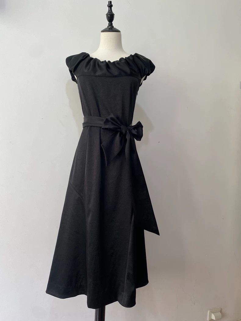 Vivienne Westwood Vivienne Westwood size3 Black one-shoulder dress Size M / US 6-8 / IT 42-44 - 1 Thumbnail