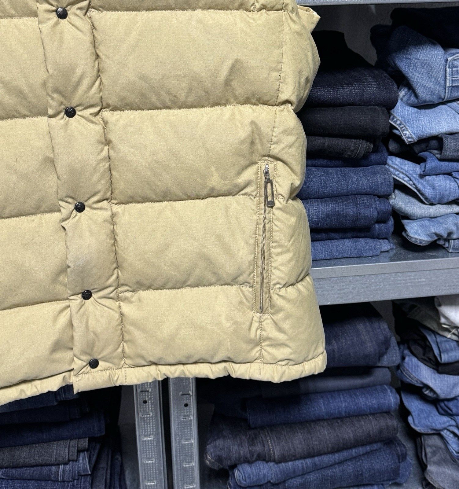 Moncler 1981 Vintage Archive MONCLER Down Vest Gilet Made France T3 Size US M / EU 48-50 / 2 - 8 Thumbnail