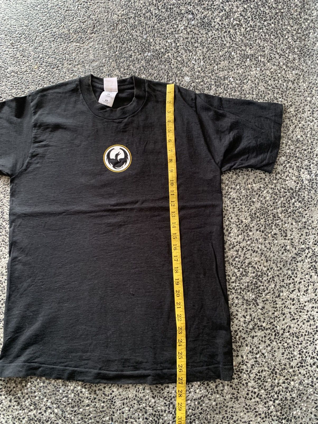 Vintage Vintage 90s Dragon Skateboards / Surf / Streetwear T shirt Size US M / EU 48-50 / 2 - 11 Thumbnail