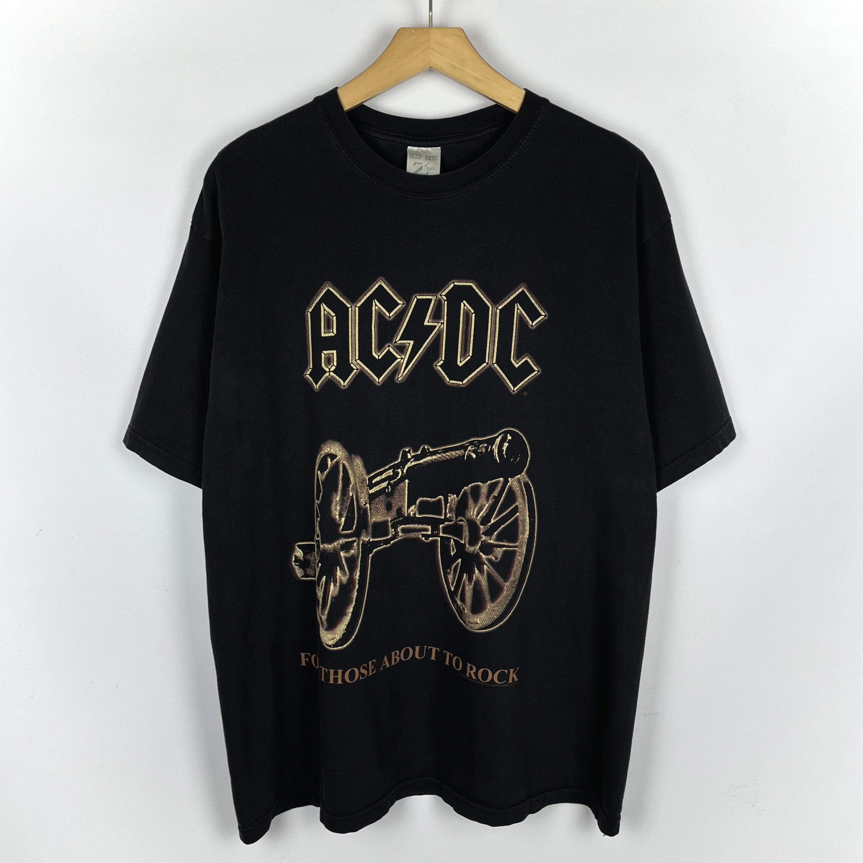 Band Tees Vintage AC/DC For Those About To Rock Band T Shirt 1999 Size US M / EU 48-50 / 2 - 1 Thumbnail