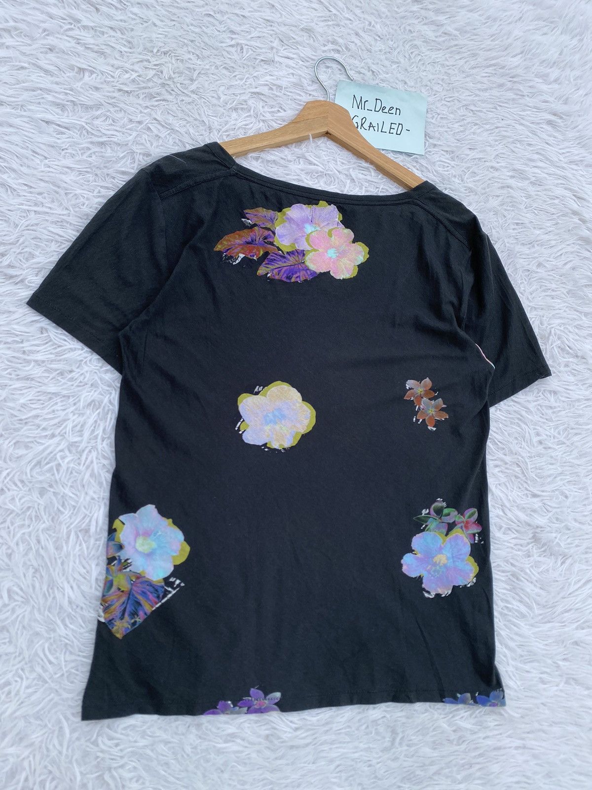 Acne Studios Rare ACNE Studios Florals Tshirt Size US S / EU 44-46 / 1 - 13 Thumbnail