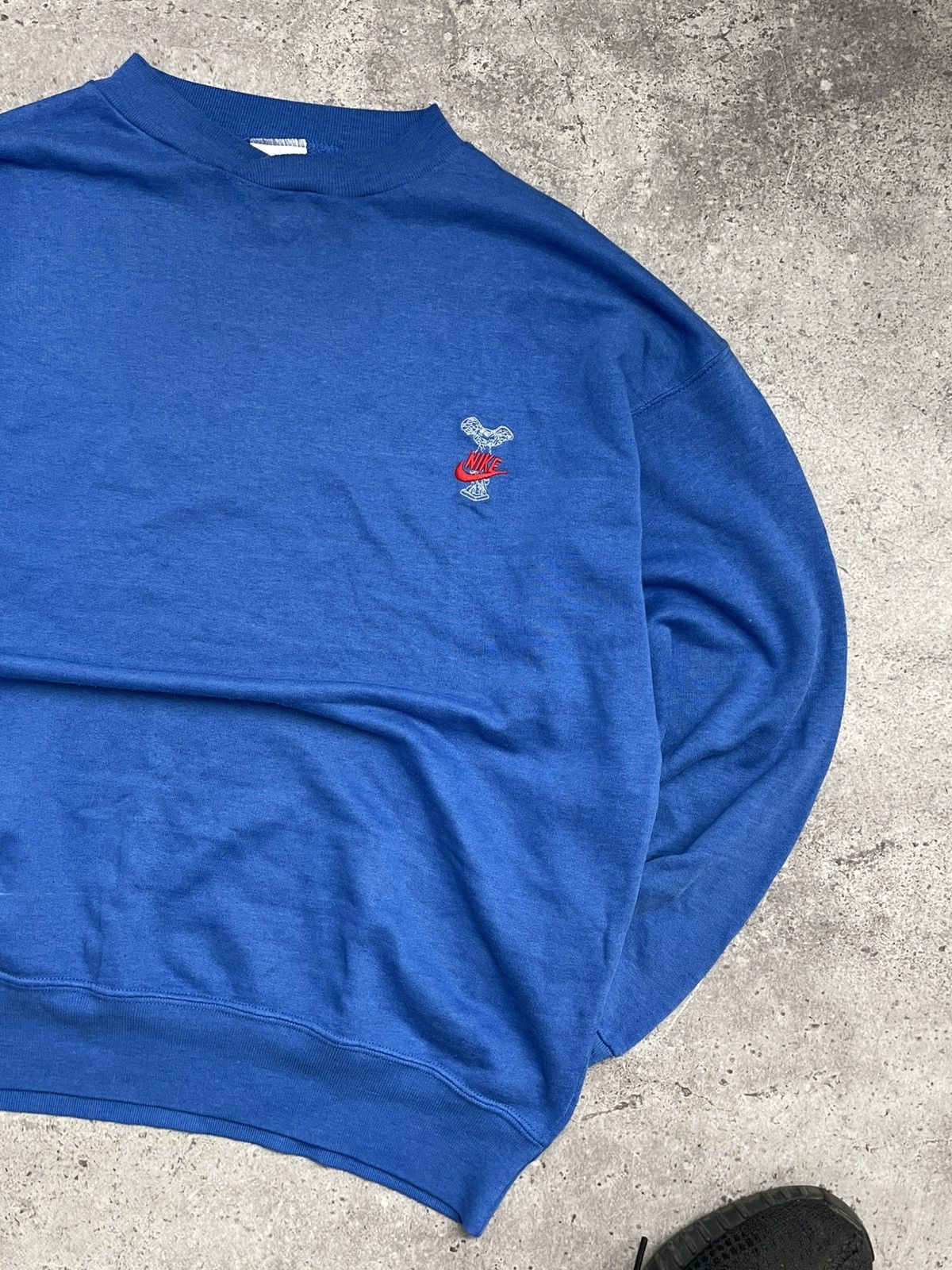 Nike Nike Vintage Sweatshirt, Streetwear Style, Rare Blue Colour Size US XL / EU 56 / 4 - 2 Thumbnail