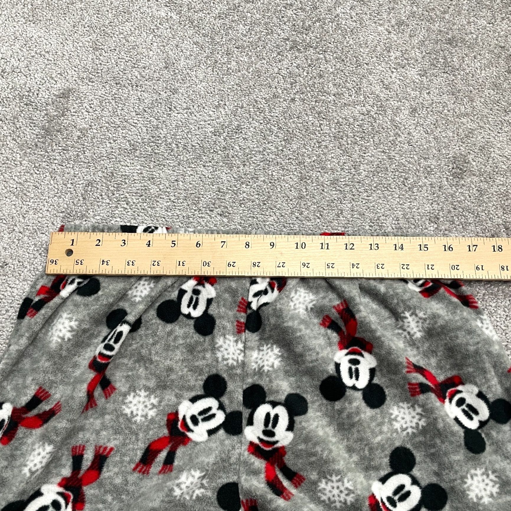 Disney Disney Mickey Mouse Plush Pajama Pants Mens Medium Multicolor Printed Holiday 32x31 Shirt? Size US 31 - 6 Thumbnail