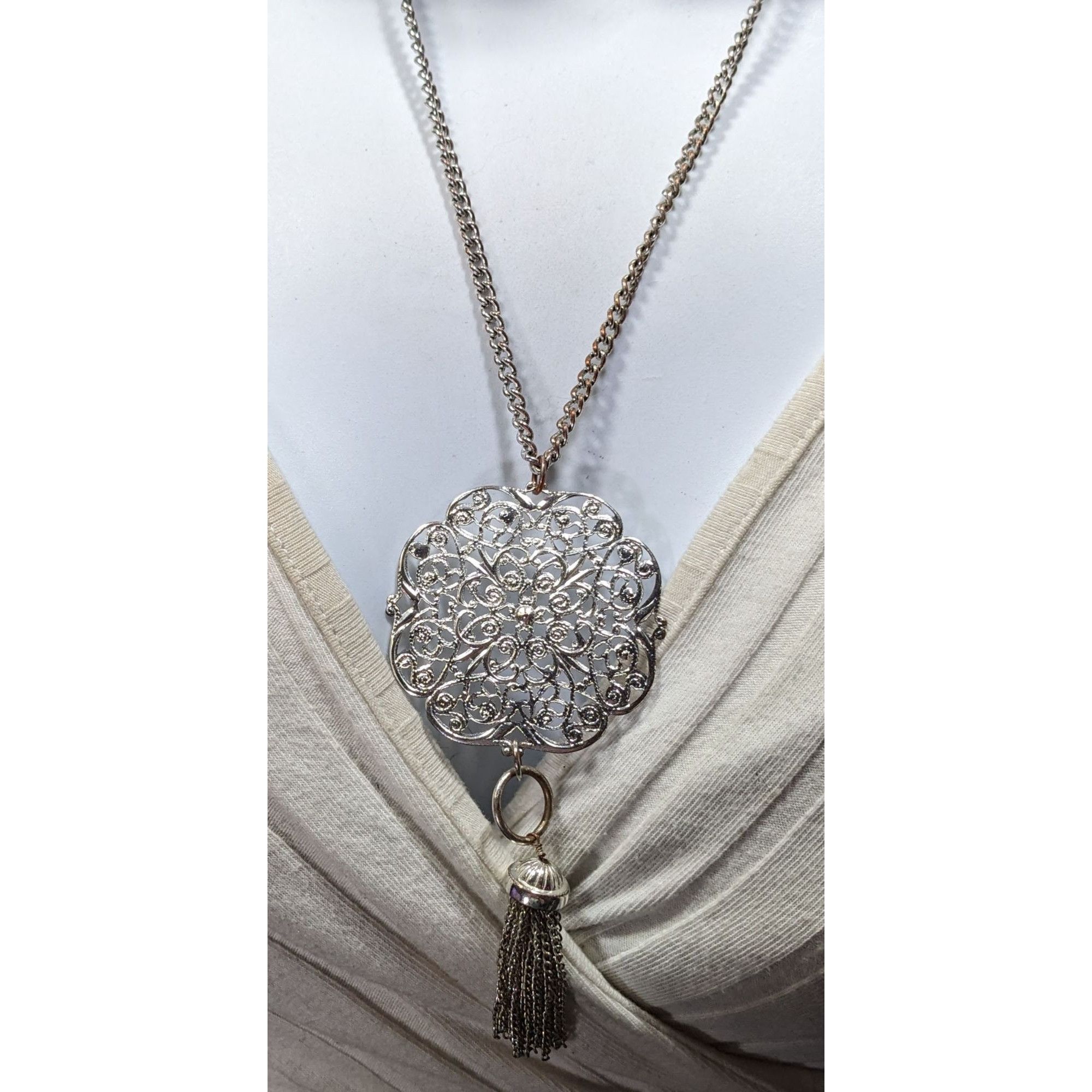Other Filigree Silver-Tone Pendant Necklace With Chain And Tassel Size ONE SIZE - 2 Thumbnail