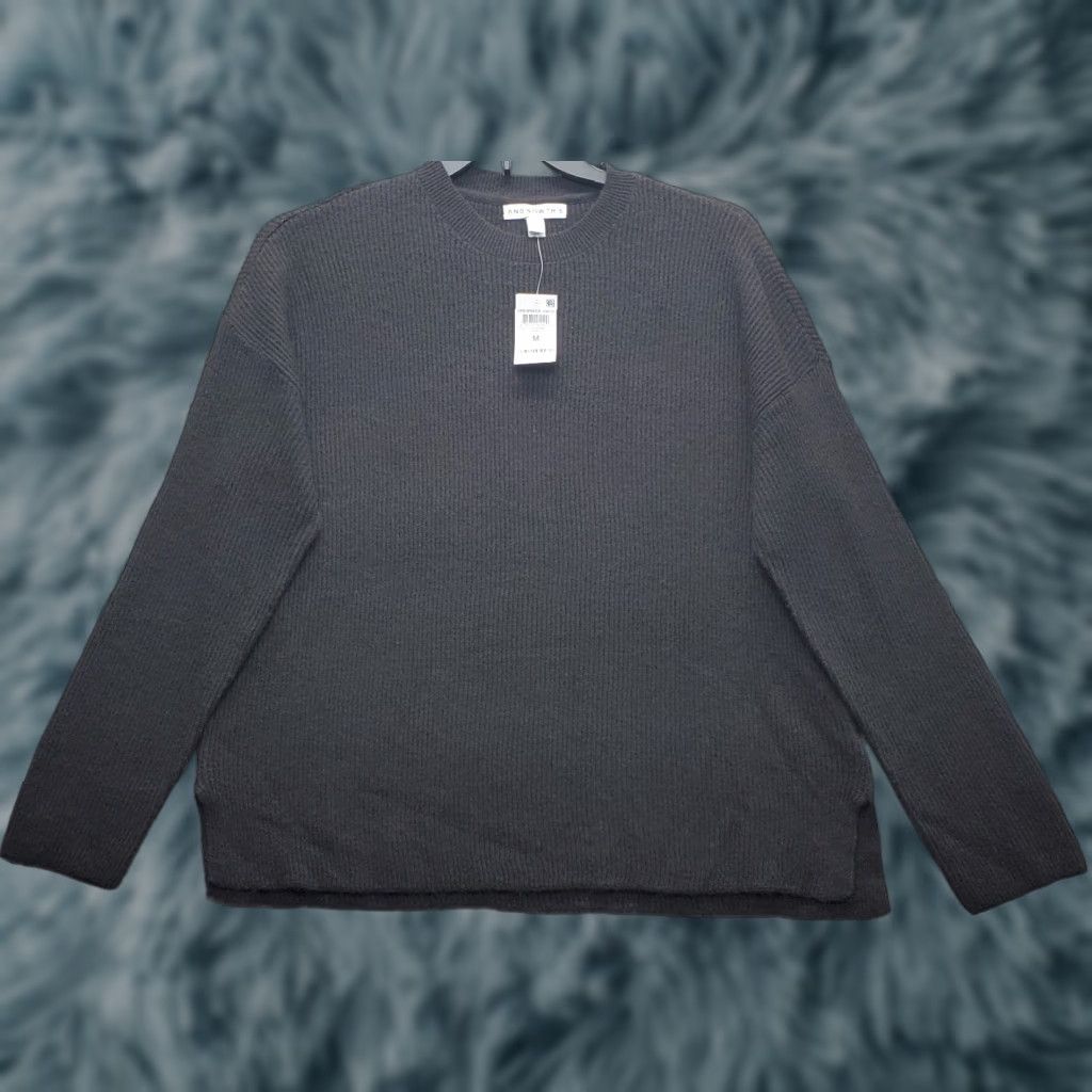 Vintage And Now This Womens Medium Black Ribbed Crew Neck Pullover Sweater - Side Slit - Knit - Casual Womens Size M - Long Sleeve - Polyester - NWT Size M / US 6-8 / IT 42-44 - 1 Thumbnail