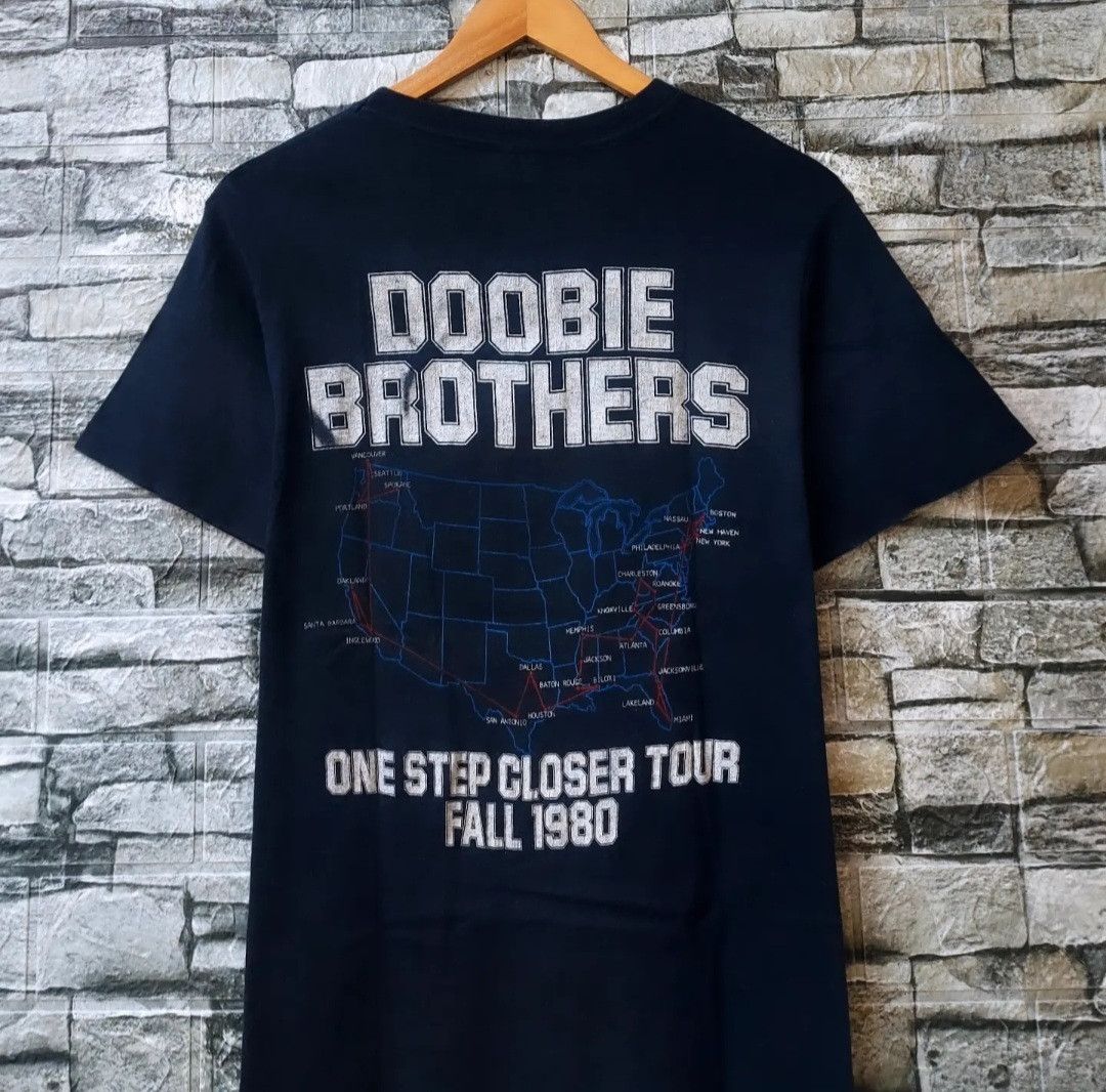 Band Tees Vtg 80's The Doobie Brothers One Step Closer Tour Fall 1980 Size US S / EU 44-46 / 1 - 4 Thumbnail