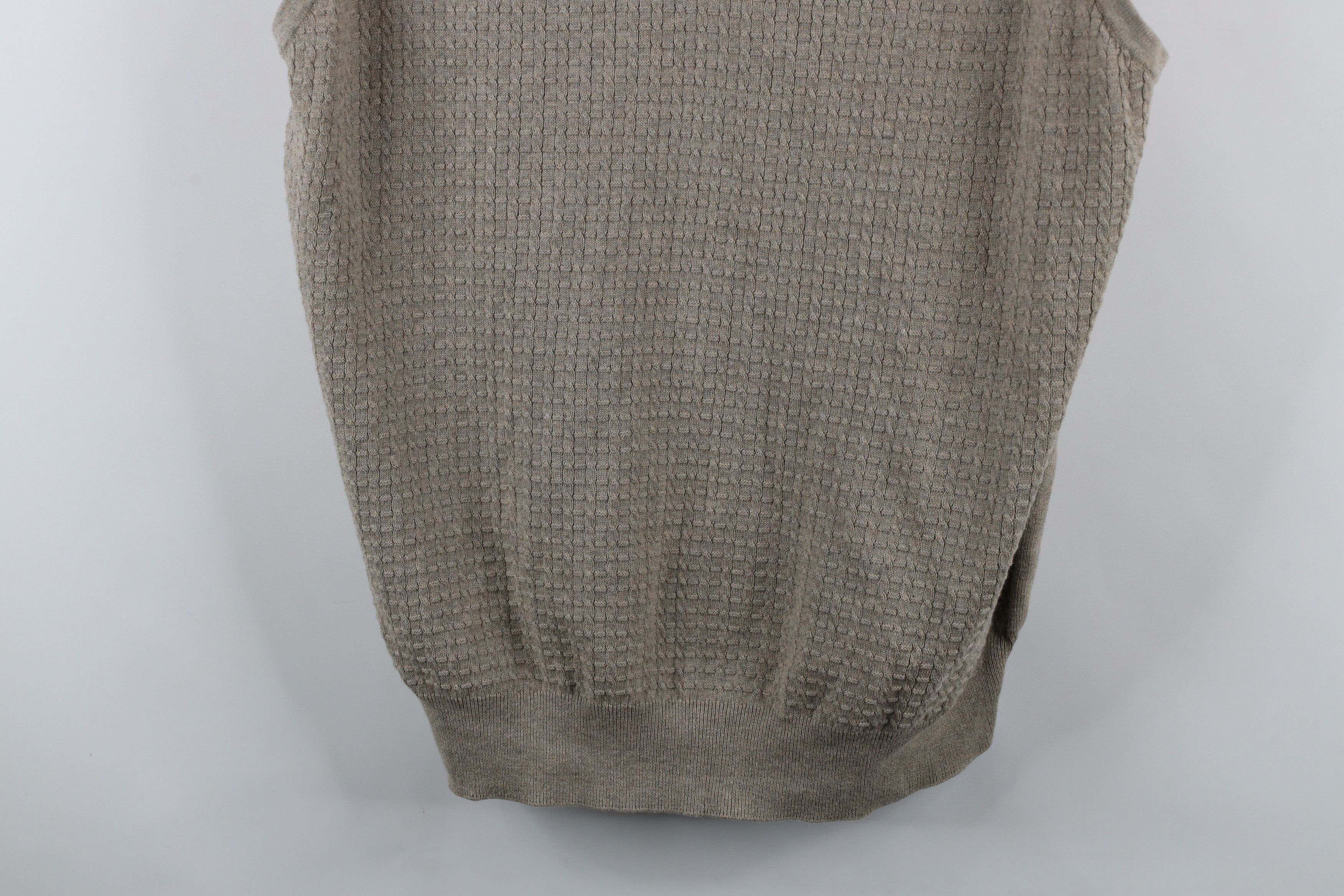 Vintage Vintage 90s Streetwear Cable Knit V-Neck Sweater Vest Beige Size US XL / EU 56 / 4 - 3 Thumbnail