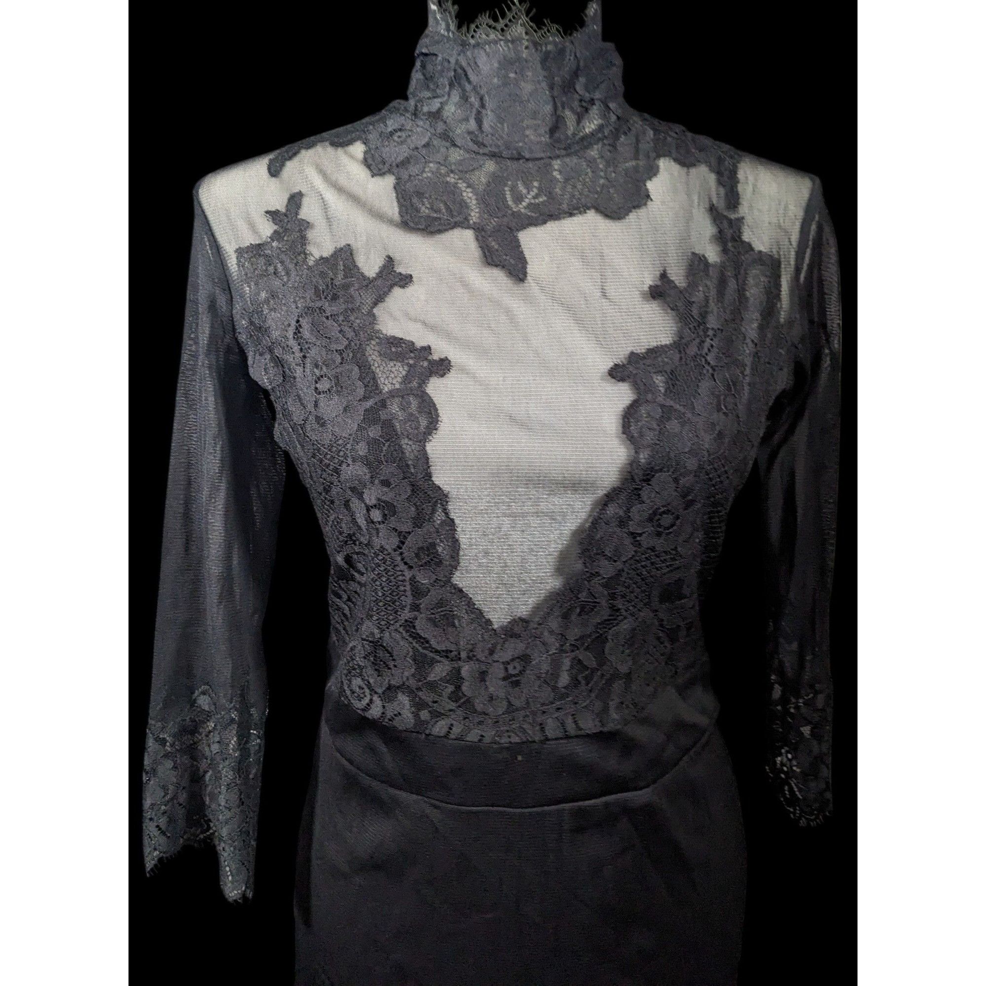 Other HAH Gothic Floral Lace Open Back Dress With Bow Accent Size Size M / US 6-8 / IT 42-44 - 3 Thumbnail