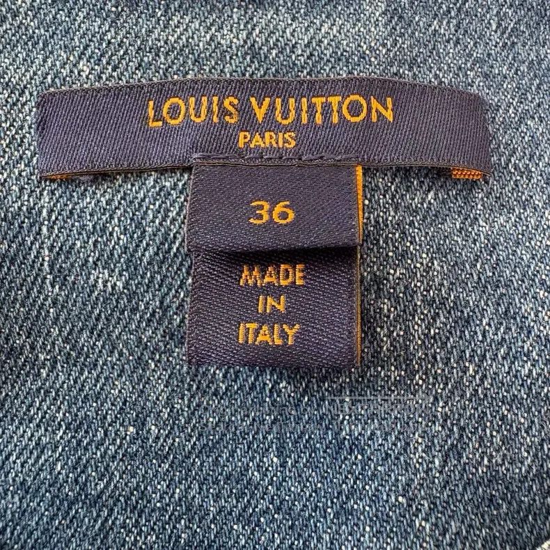 Louis Vuitton Louis Vuitton Embroidered Badge Gold Button Denim Dress Size XS / US 0-2 / IT 36-38 - 3 Thumbnail