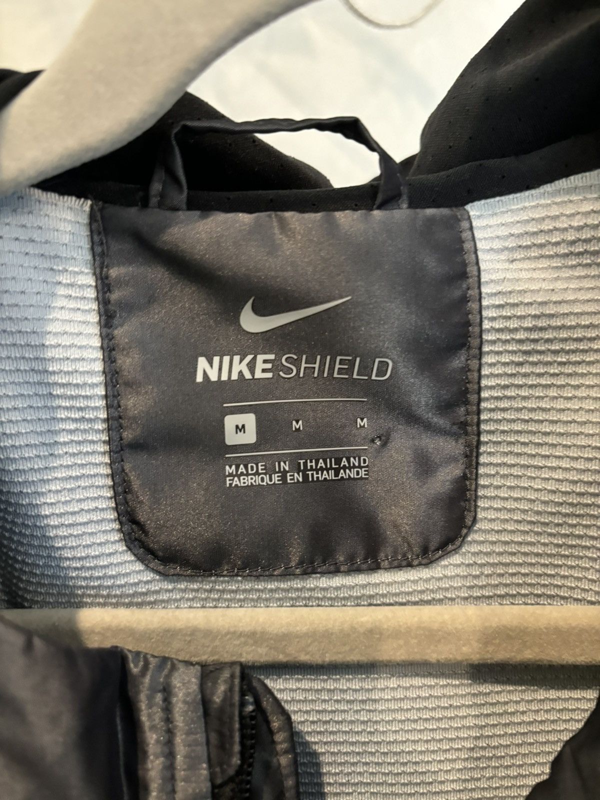 Nike Nike Shield Rainjacket Size US M / EU 48-50 / 2 - 2 Thumbnail