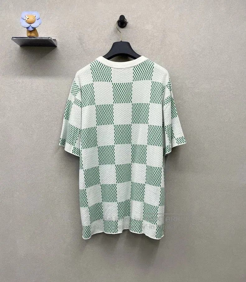 Louis Vuitton Louis Vuitton Green Checkerboard Tee. Size US L / EU 52-54 / 3 - 3 Thumbnail