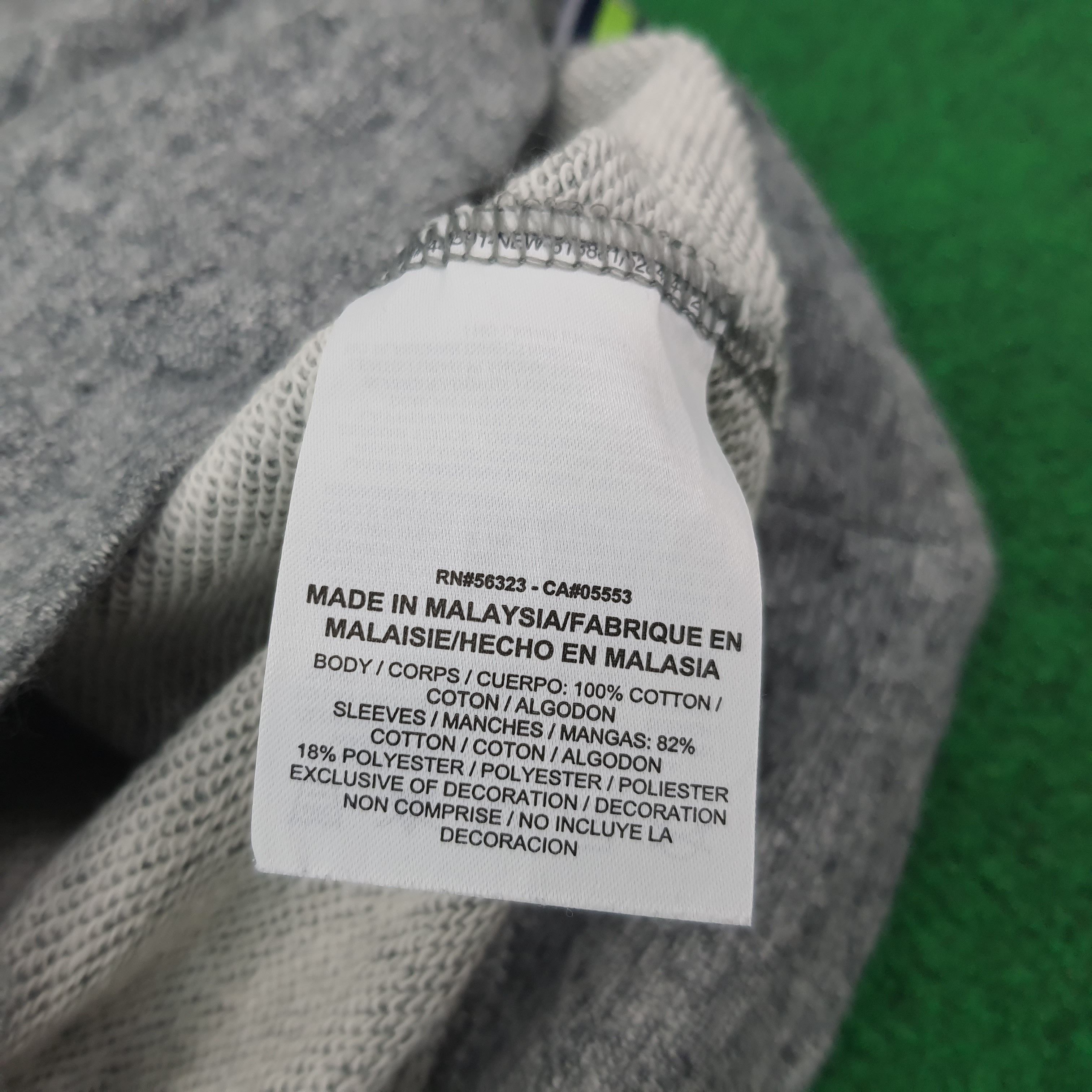 Nike Vintage Nike NFL Seattle Seahawks Raglan Sweatshirt C226N1 Size US L / EU 52-54 / 3 - 8 Thumbnail